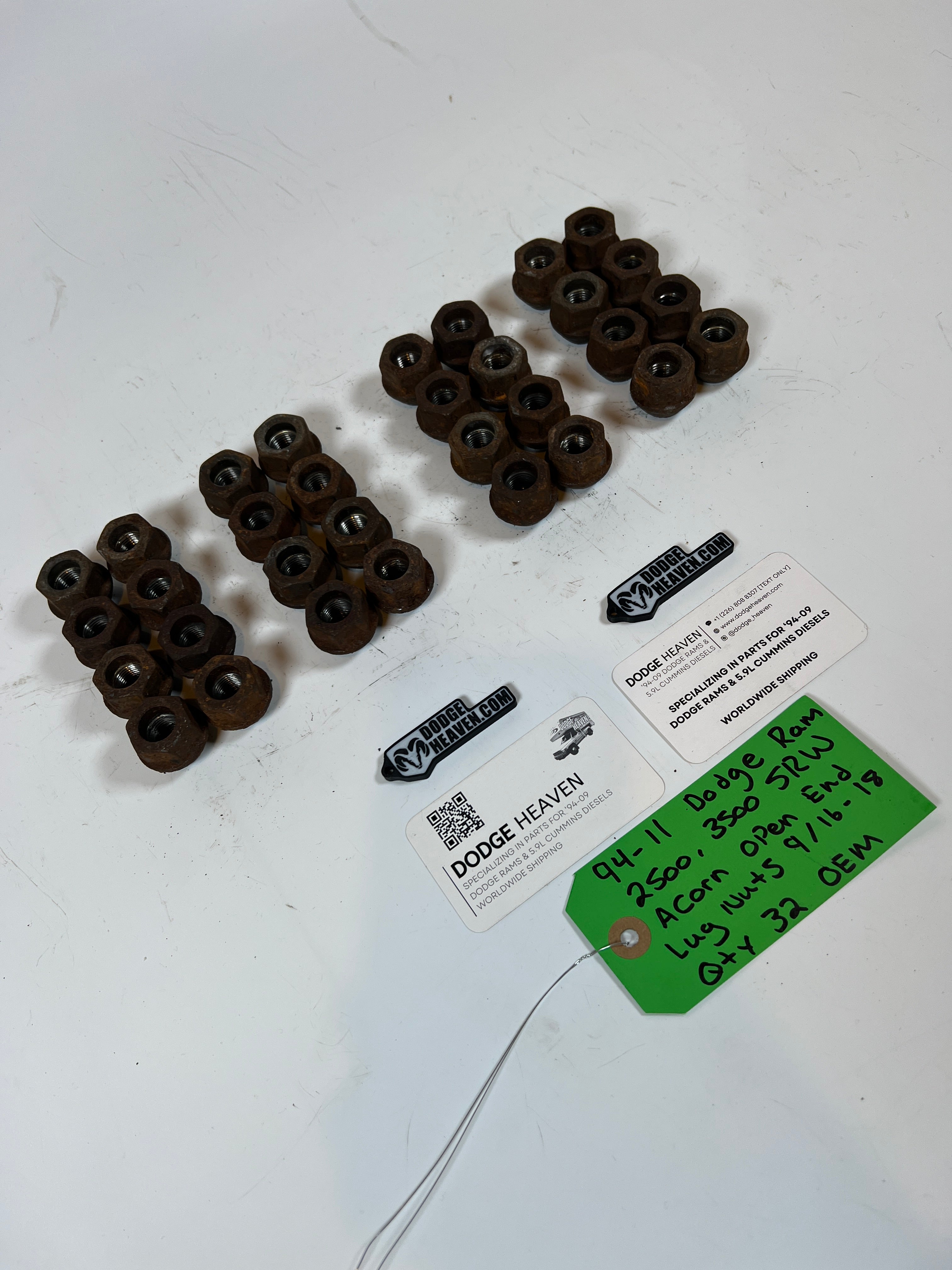 1994-2011 Dodge Ram 2500 3500 SRW Acorn Style Lug Nuts 9/16-18 QTY 32