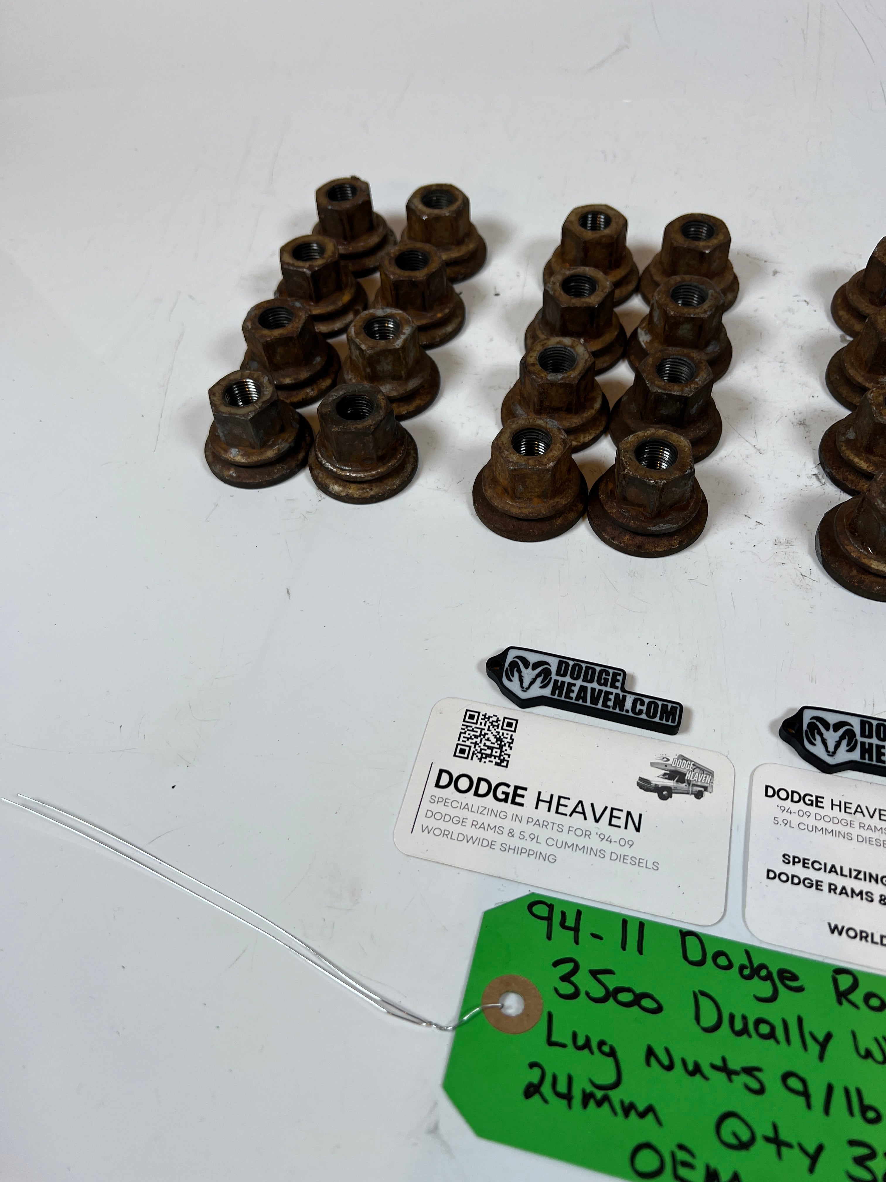 1994-2011 Dodge Ram 3500 DRW Dually Wheel Lug Nuts 9/16-18 (24MM) Qty 32