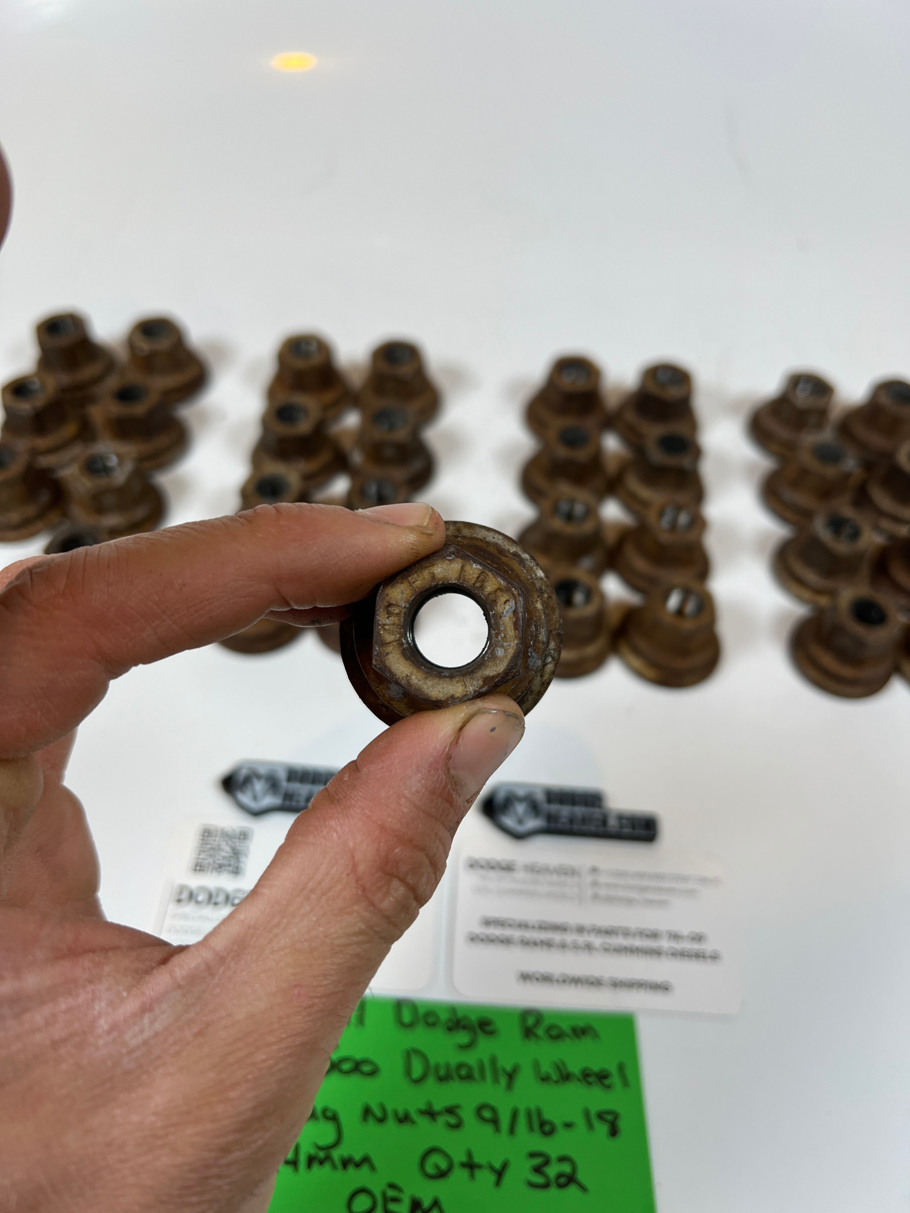 1994-2011 Dodge Ram 3500 DRW Dually Wheel Lug Nuts 9/16-18 (24MM) Qty 32