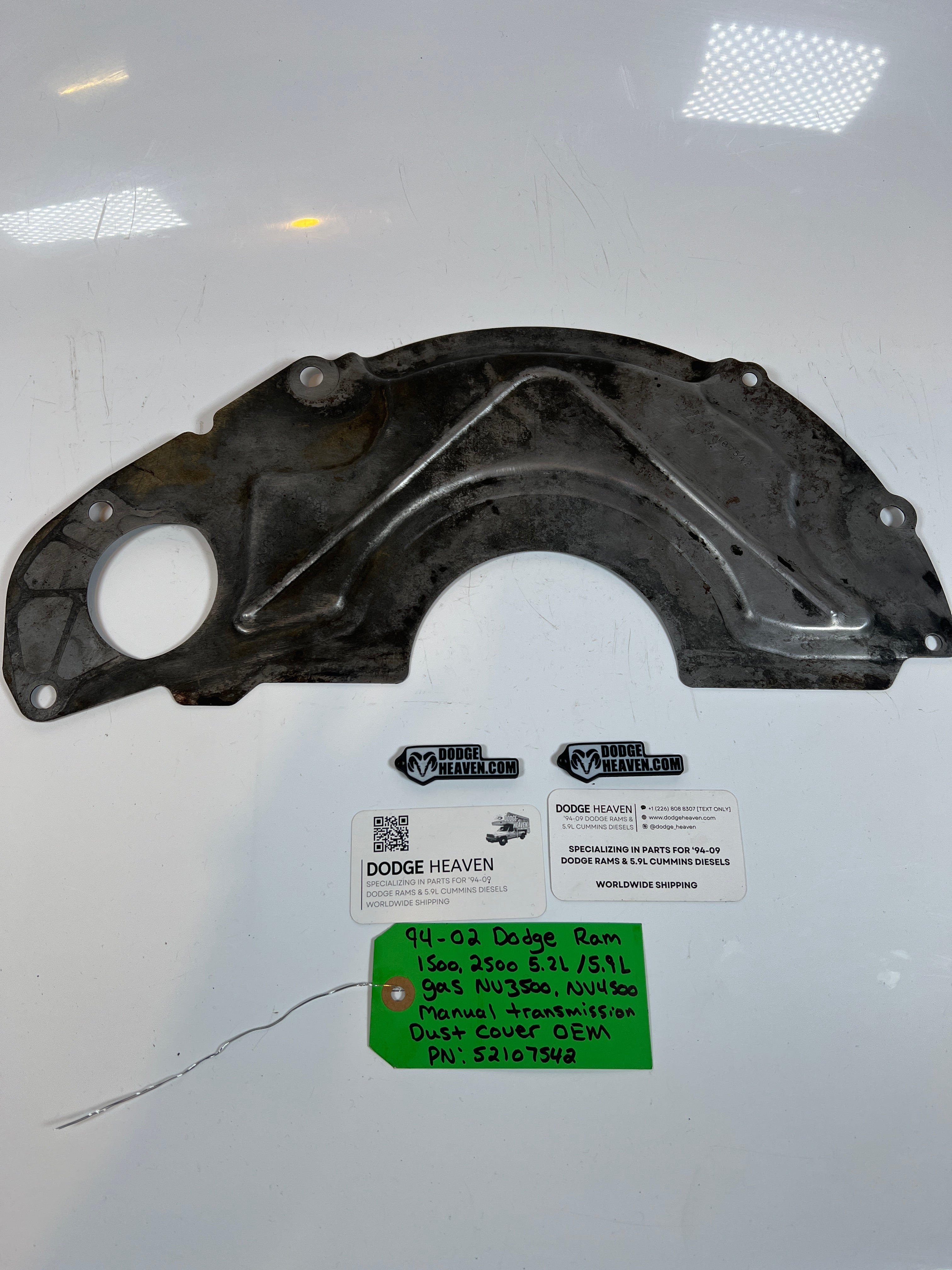 1994-2002 Dodge Ram 1500 2500 5.2L / 5.9L Gas Manual Transmission Dust Cover