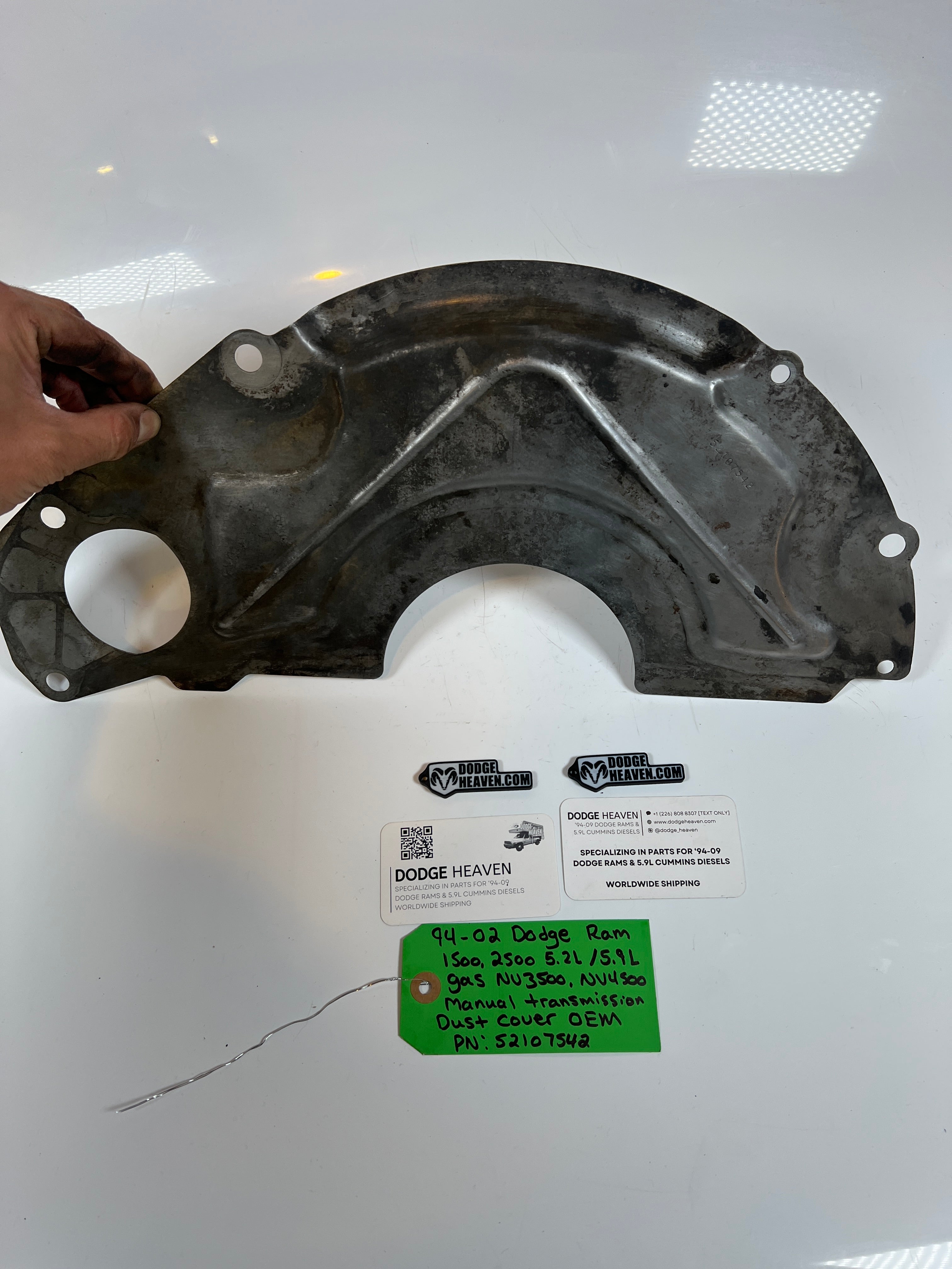 1994-2002 Dodge Ram 1500 2500 5.2L / 5.9L Gas Manual Transmission Dust Cover