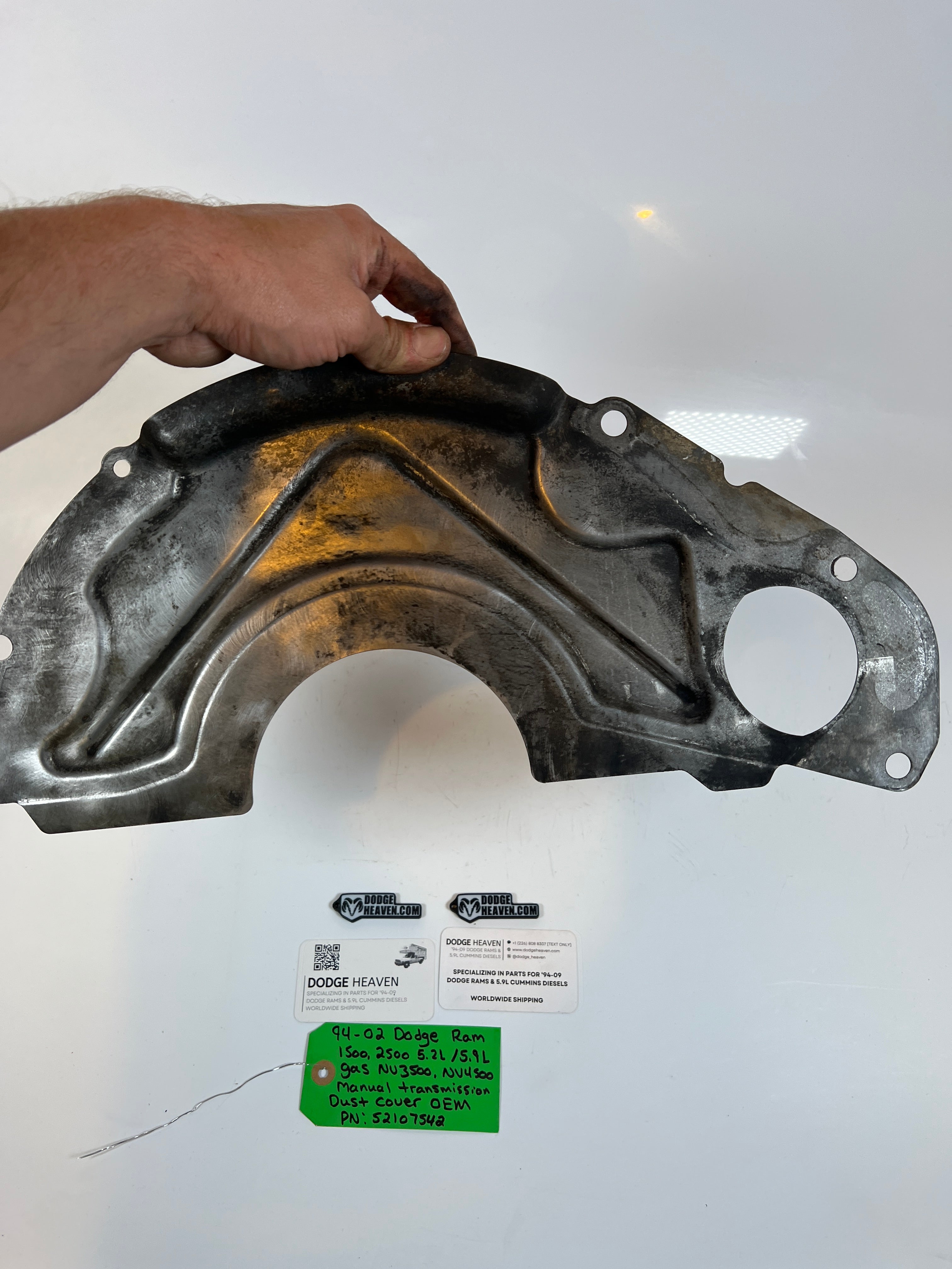 1994-2002 Dodge Ram 1500 2500 5.2L / 5.9L Gas Manual Transmission Dust Cover