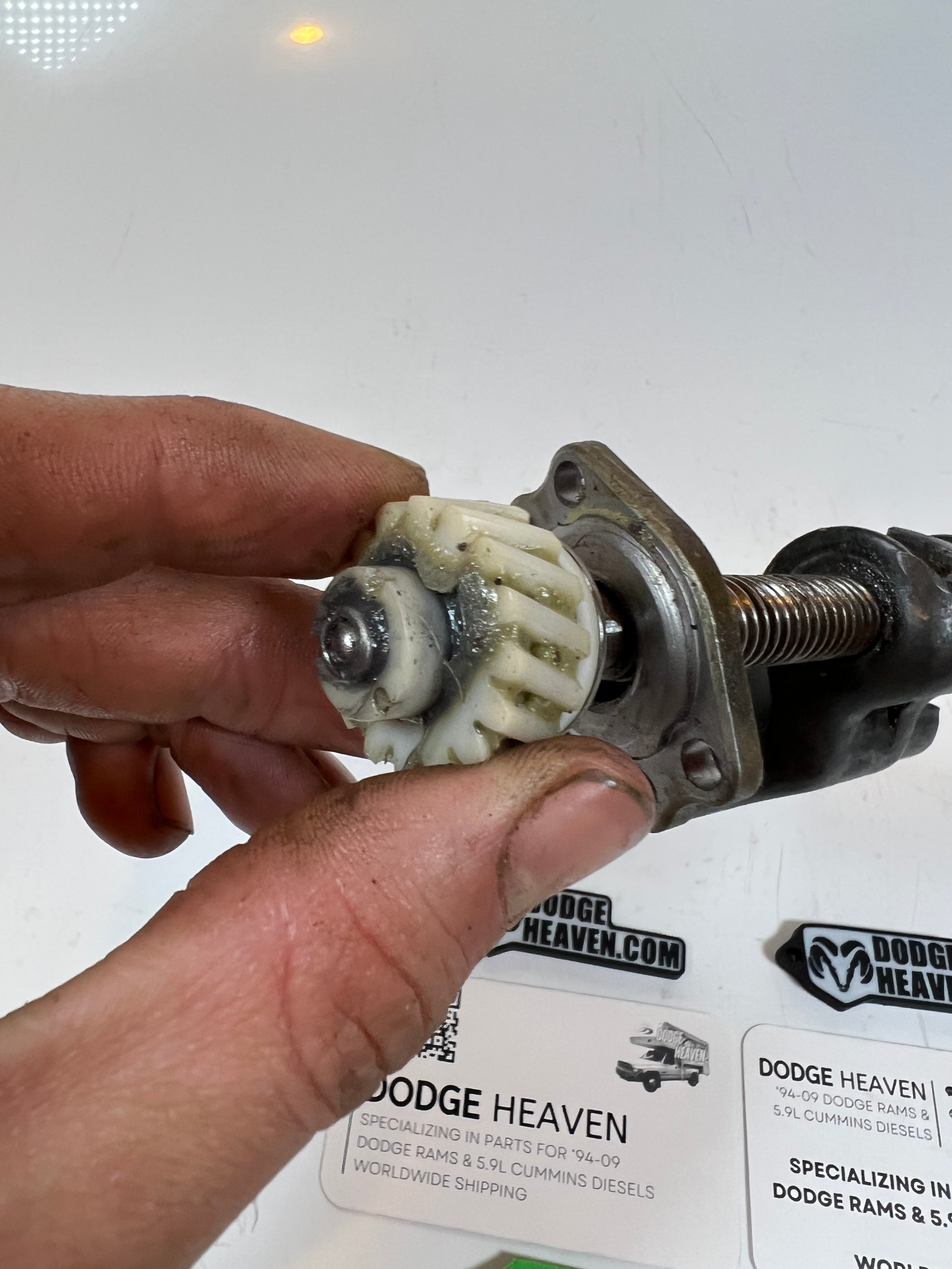 1998-2002 Dodge Ram 1500-3500 Horizontal Seat Motor Worm Gear
