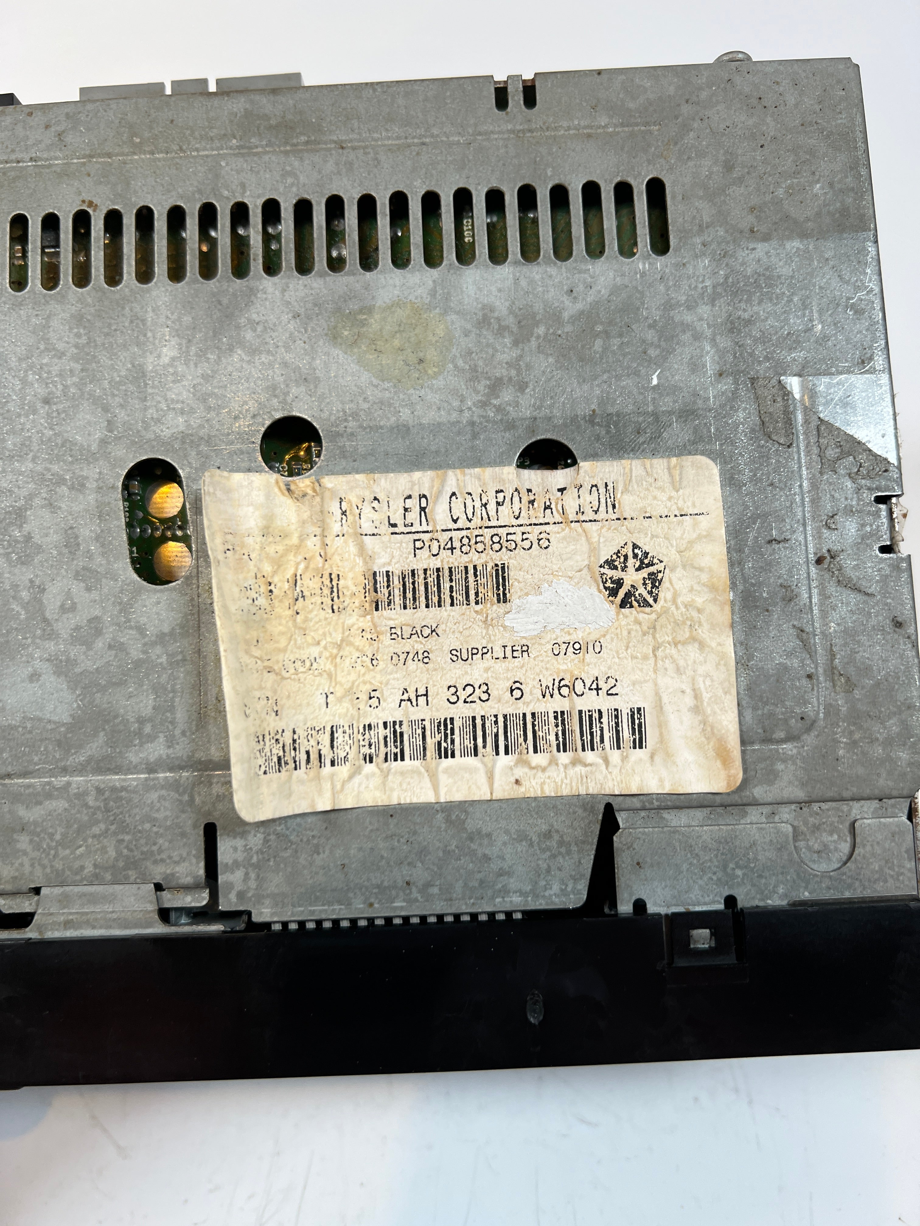 1994-2002 Dodge Ram 1500-3500 Radio Tape Cassette