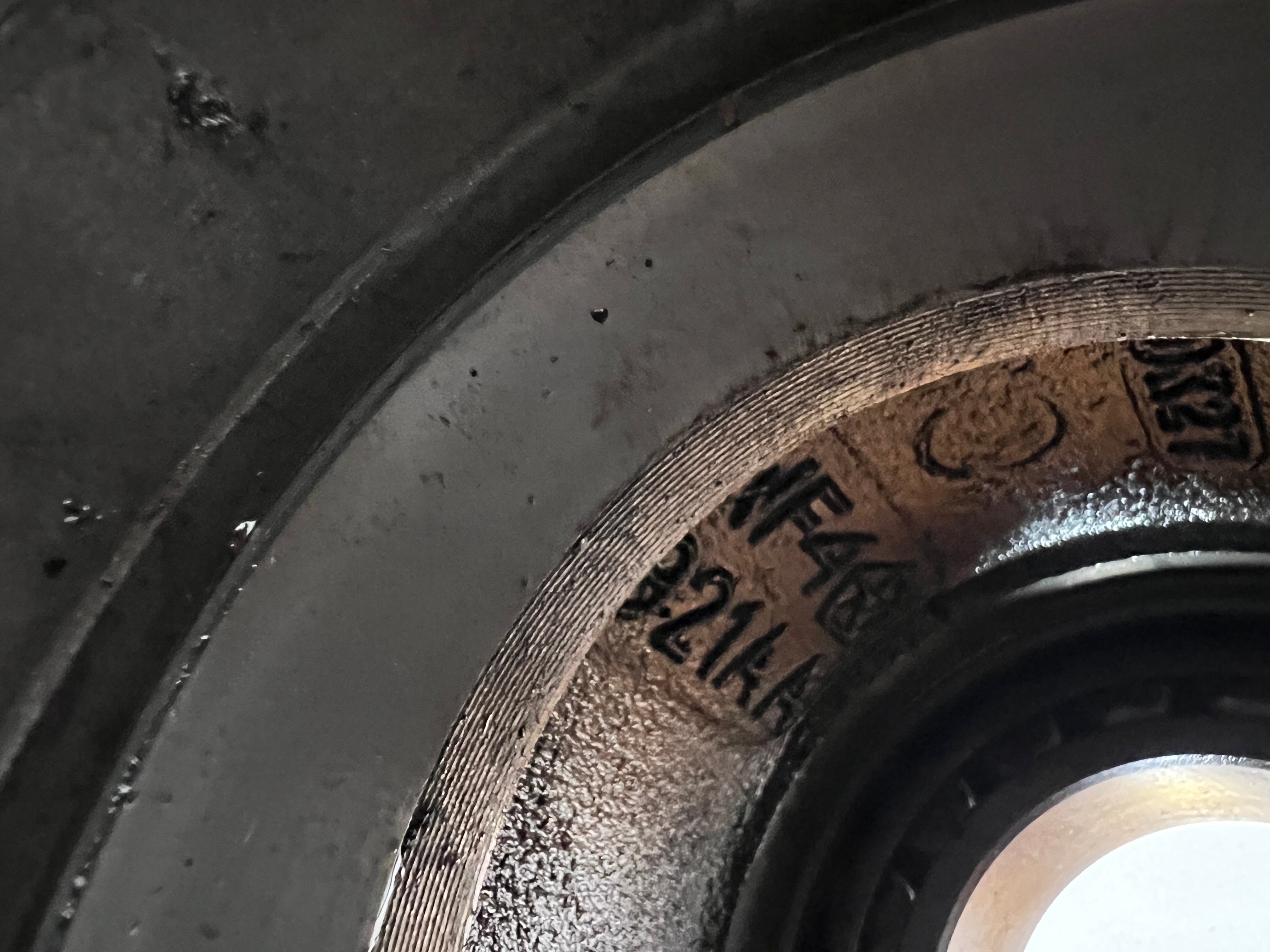 2001-2002 Dodge Ram 3500 Dually Rear Wheel Hub Dana 80 Disc