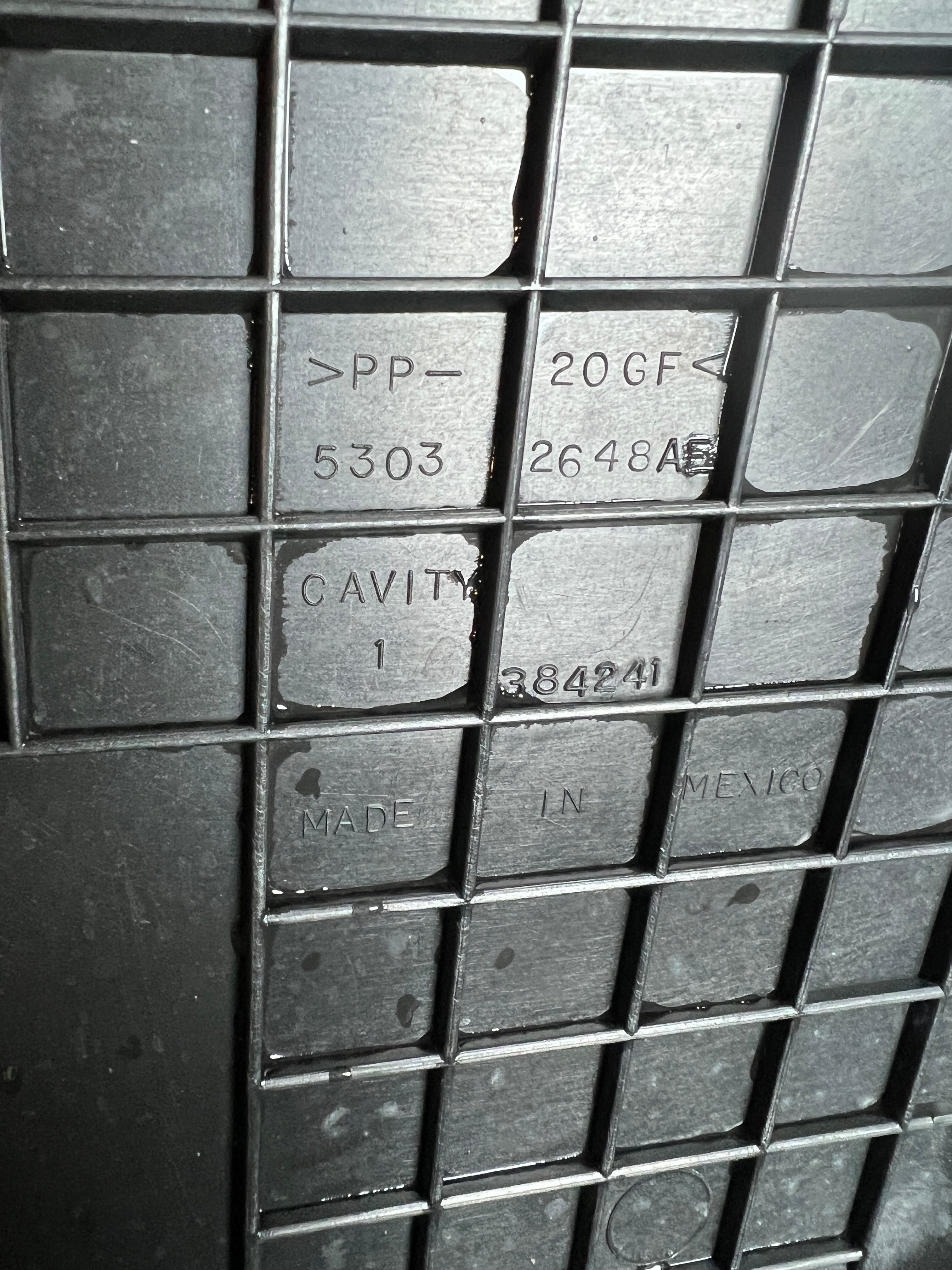 2004.5-2007 Dodge Ram 5.9L Cummins Air Filter box & Intake Tube Assembly