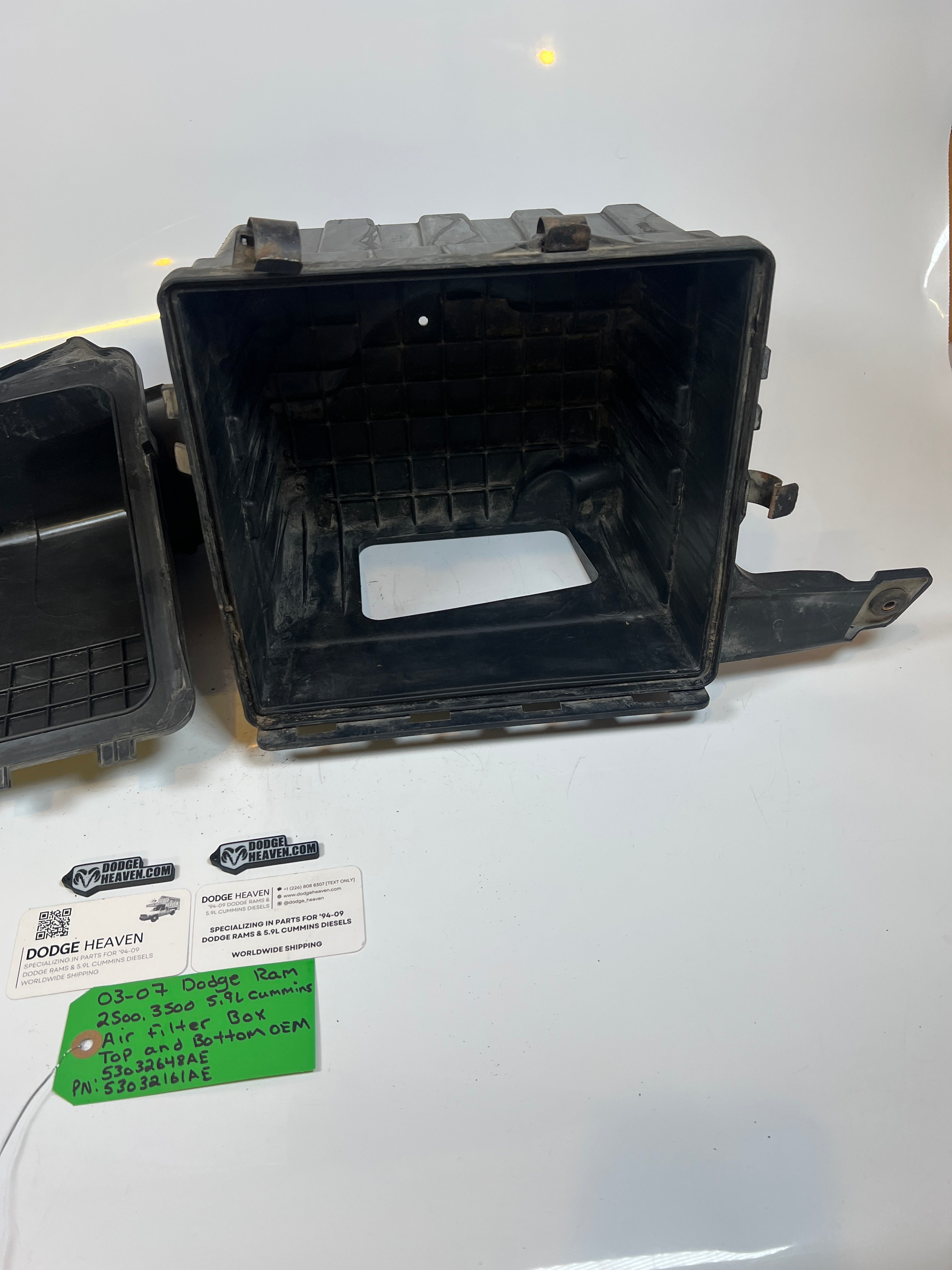 2003-2007 Dodge Ram 2500 3500 5.9L Cummins Air Filter Box Top & Bottom