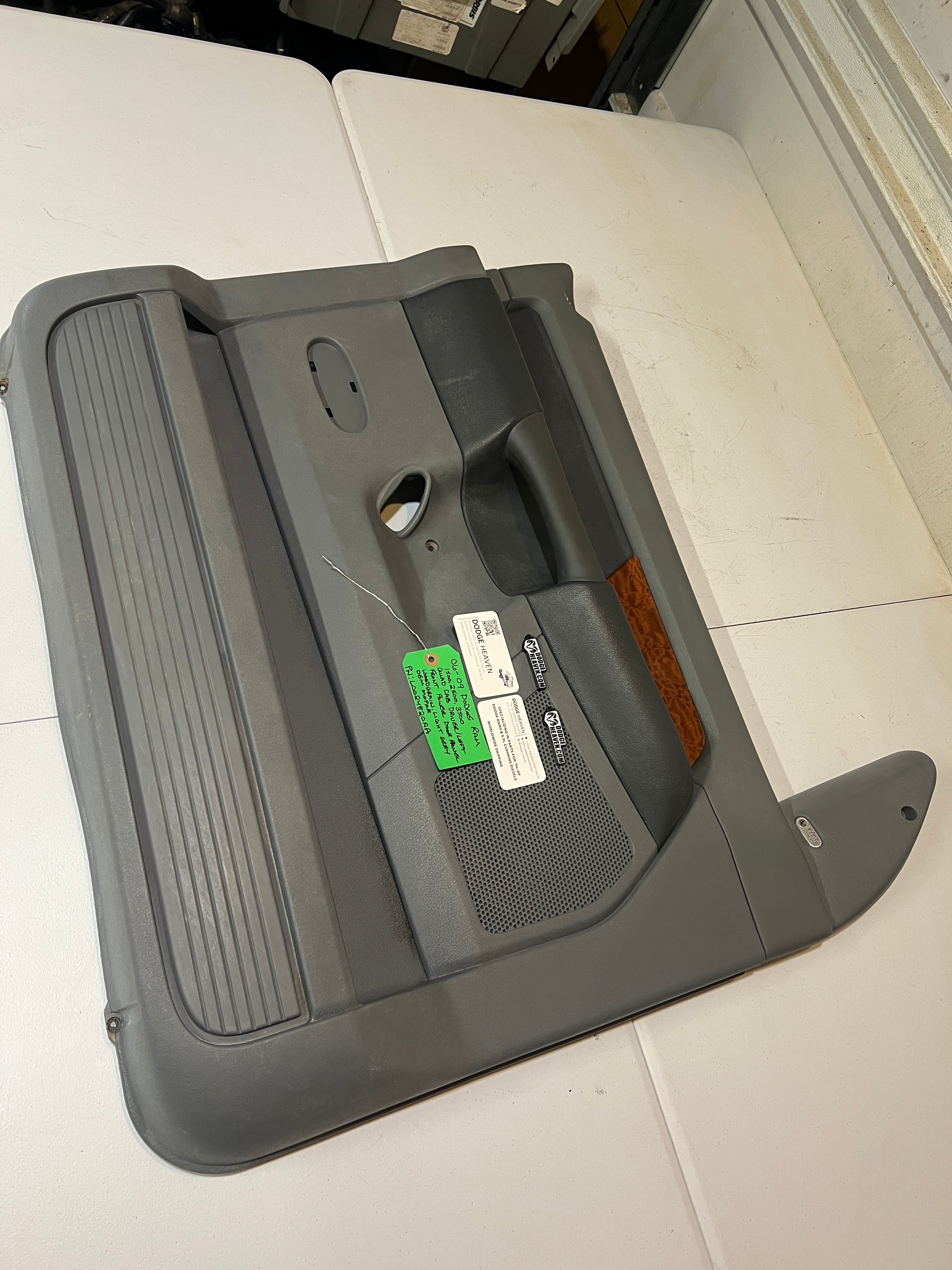 2006-2009 Dodge Ram 1500-3500 Driver Quad Cab Wood Grain Laramie Door Panel