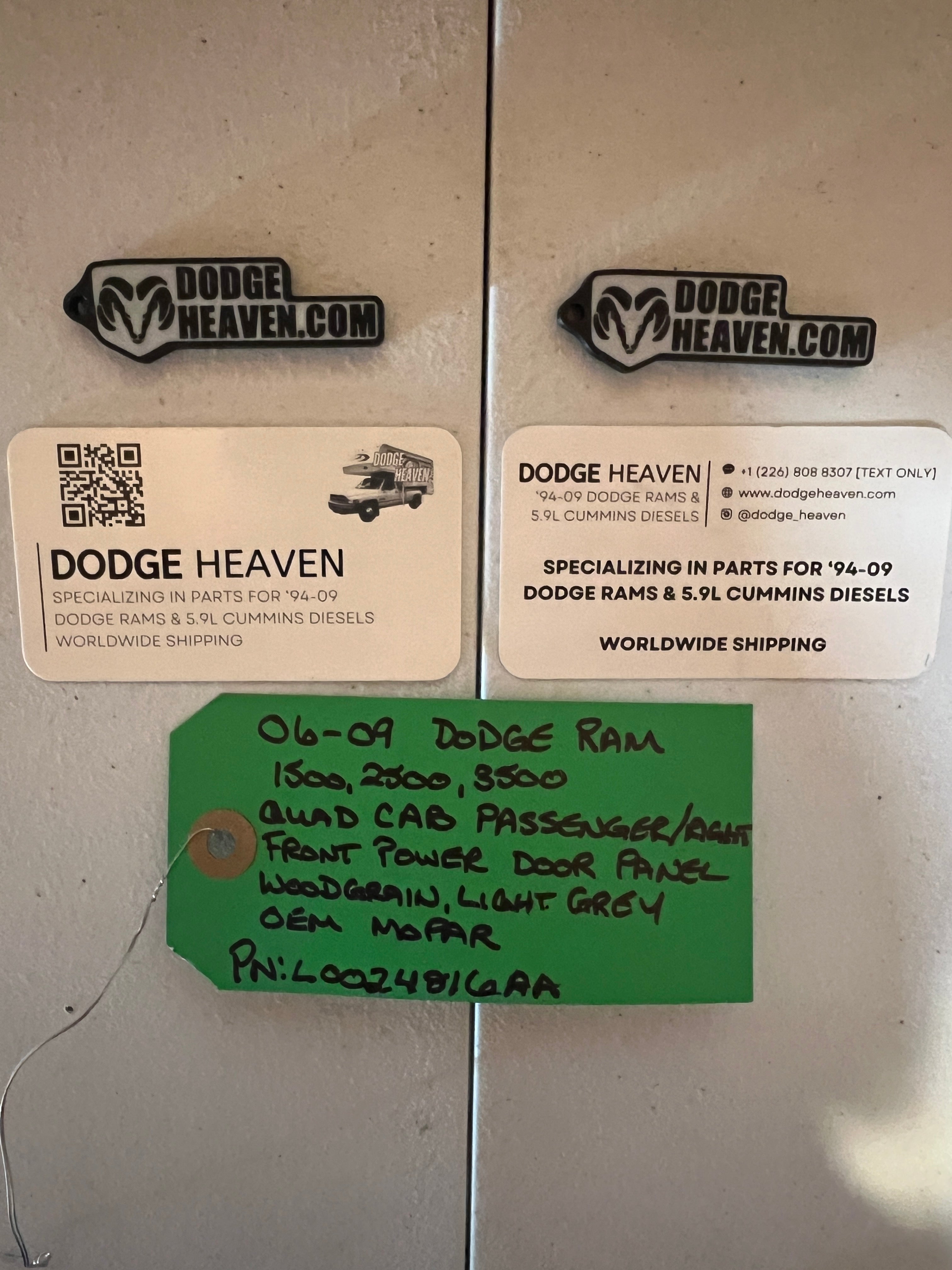 2006-2009 Dodge Ram 1500-3500 Pass Rh Quad Cab Wood Grain Laramie Door Panel