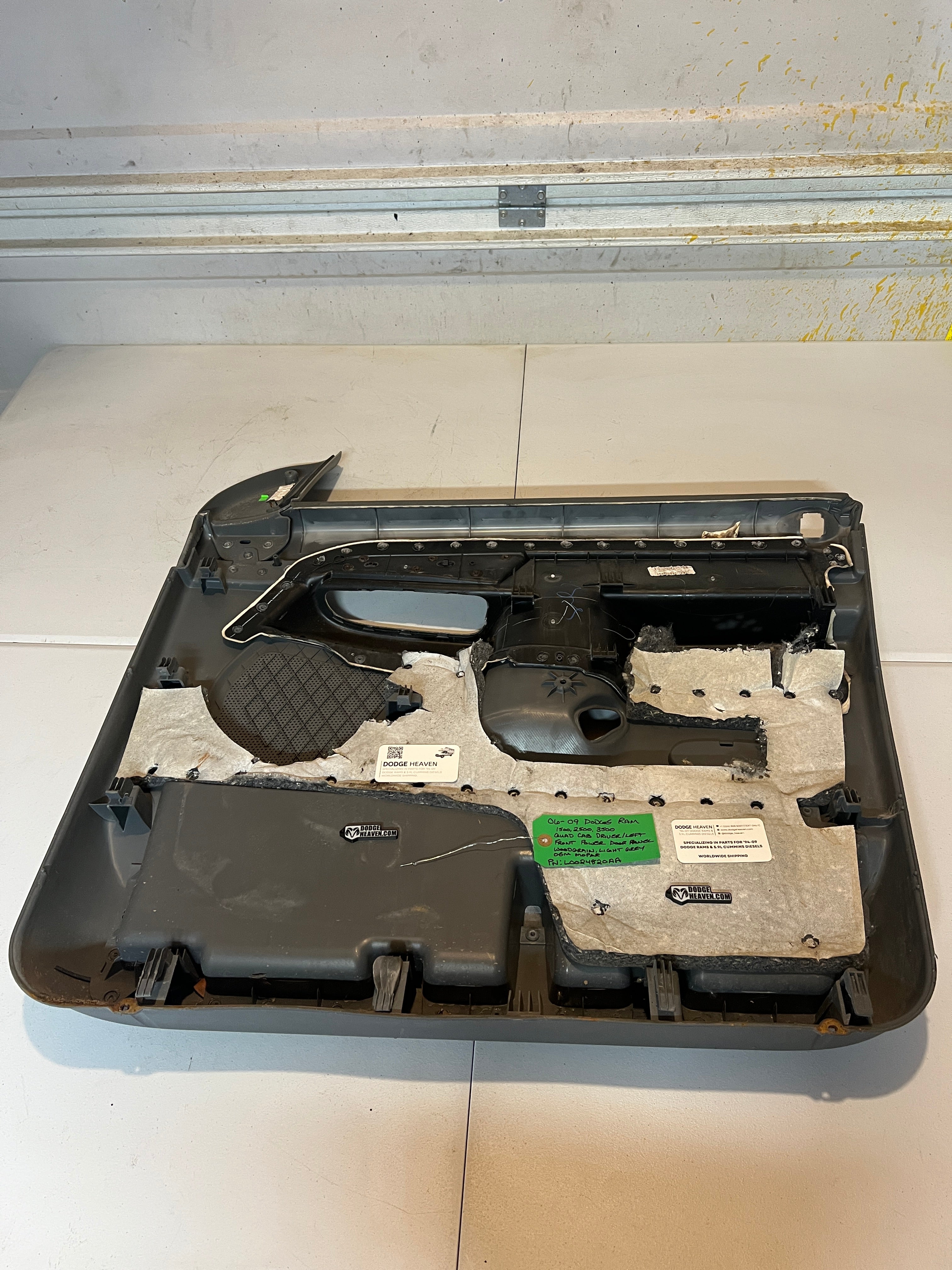 2006-2009 Dodge Ram 1500-3500 Pass Rh Quad Cab Wood Grain Laramie Door Panel