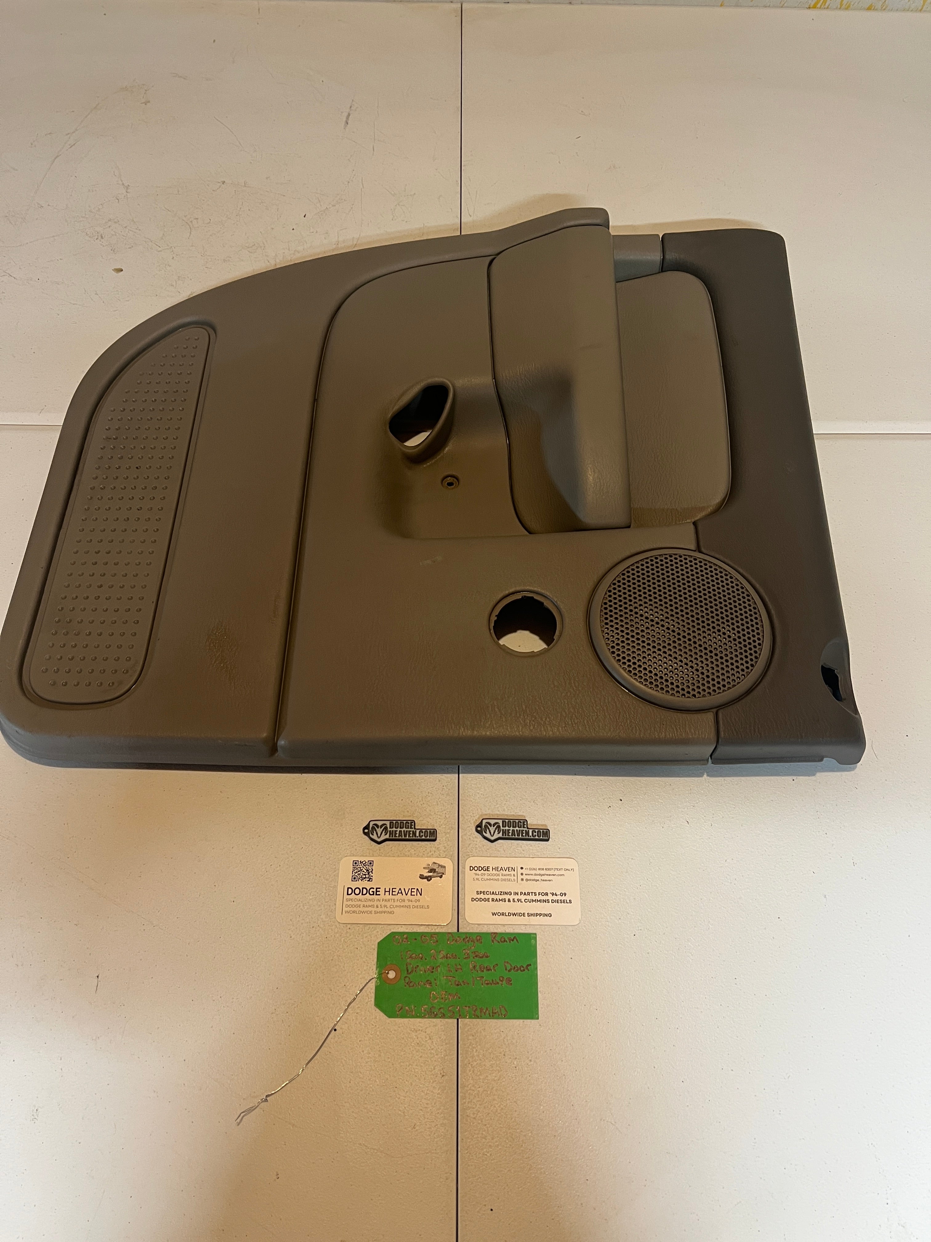 2002-2005 Dodge Ram 1500 2500 3500 Driver LH Rear Door Panel Tan / Taupe