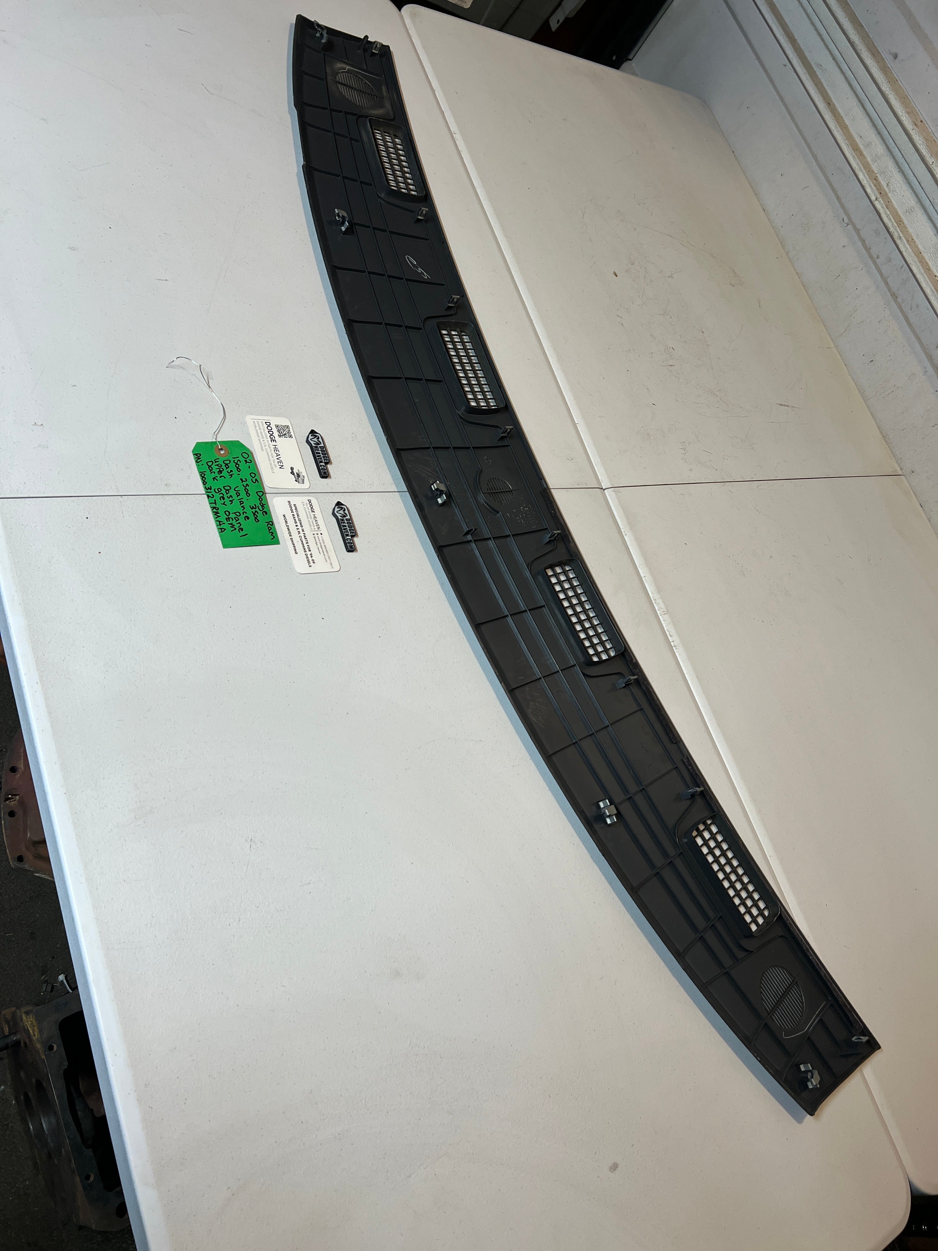 2002-2005 Dodge Ram 1500-3500 Upper Dash Pad / Dash Cowl