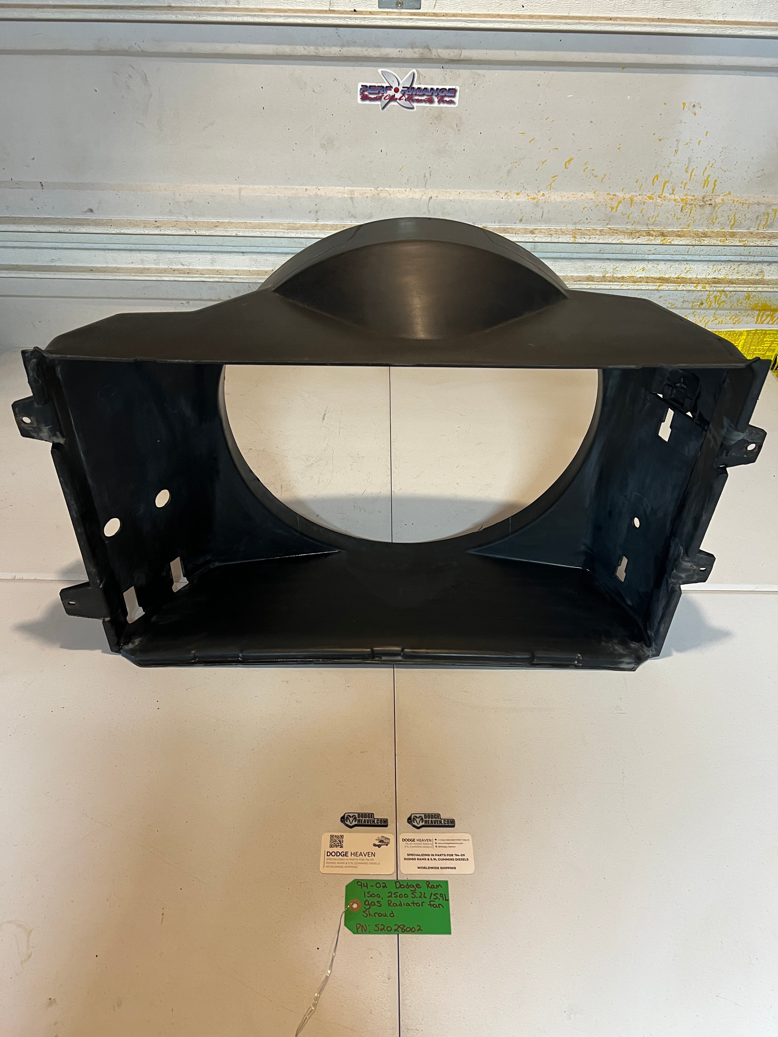 1994-2002 Dodge Ram 1500 2500 5.2L / 5.9L Gas Radiator fan Shroud