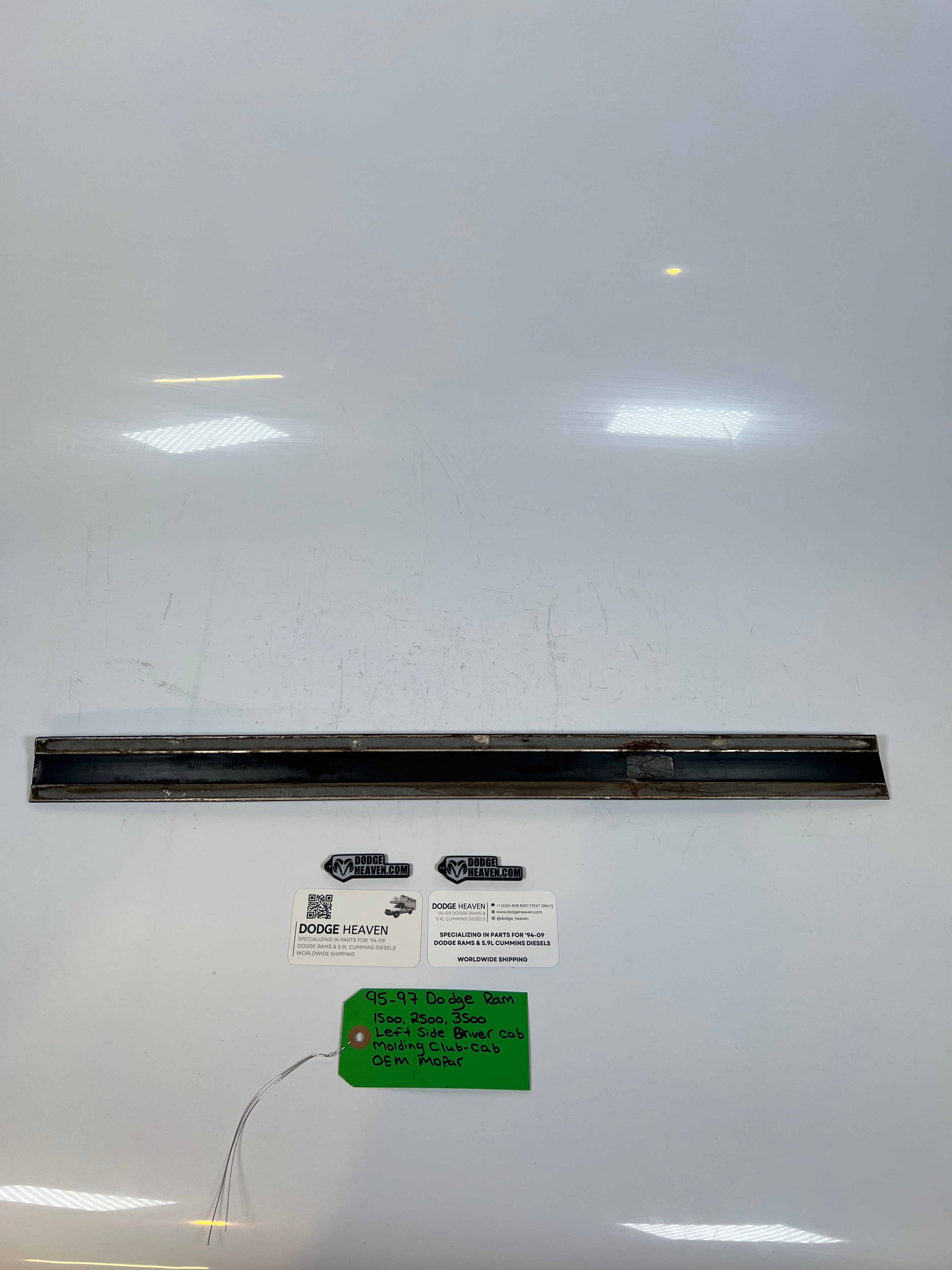 1995-1997 Dodge Ram 1500-3500 LH Cab Molding Club Cab