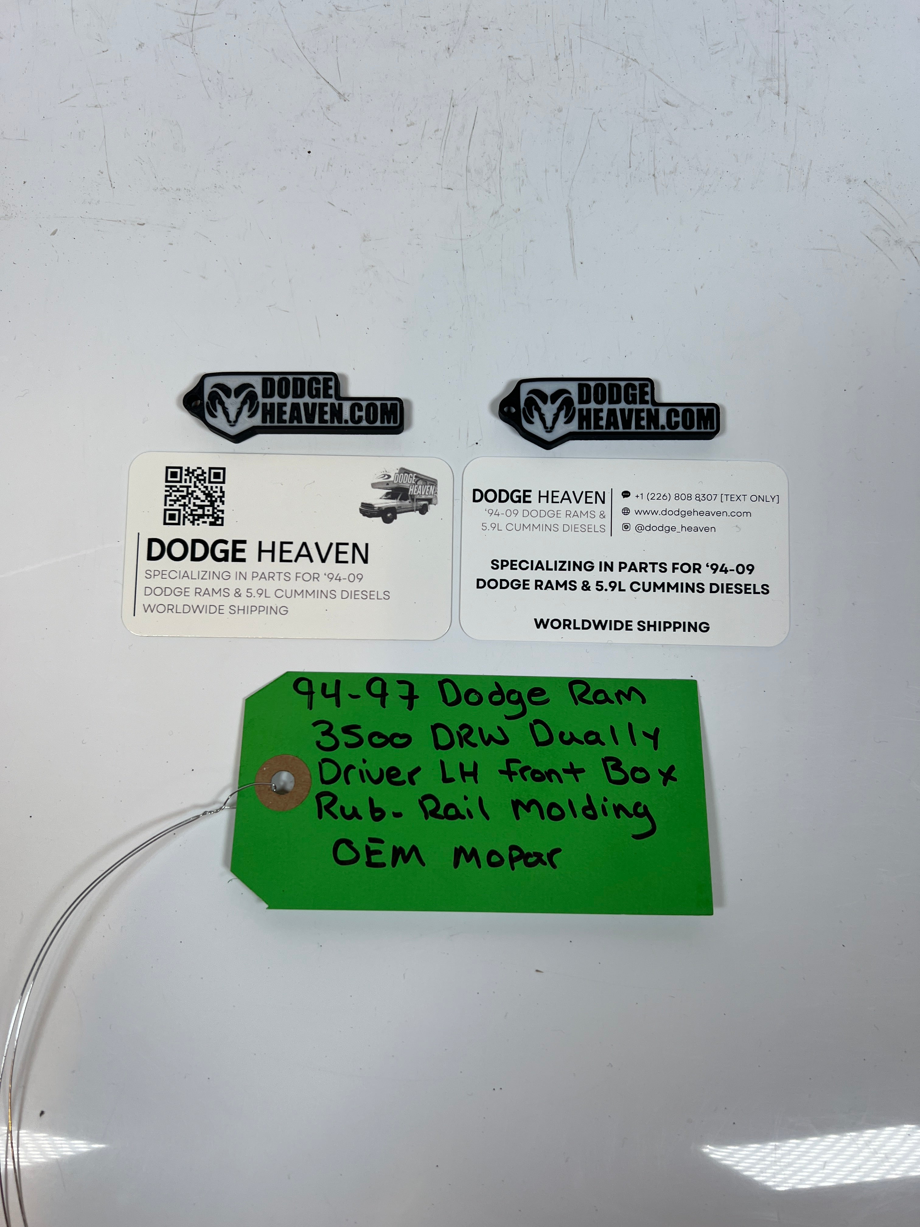 1994-1997 Dodge Ram 3500 Dually Driver Front Box Rub-Rail Molding