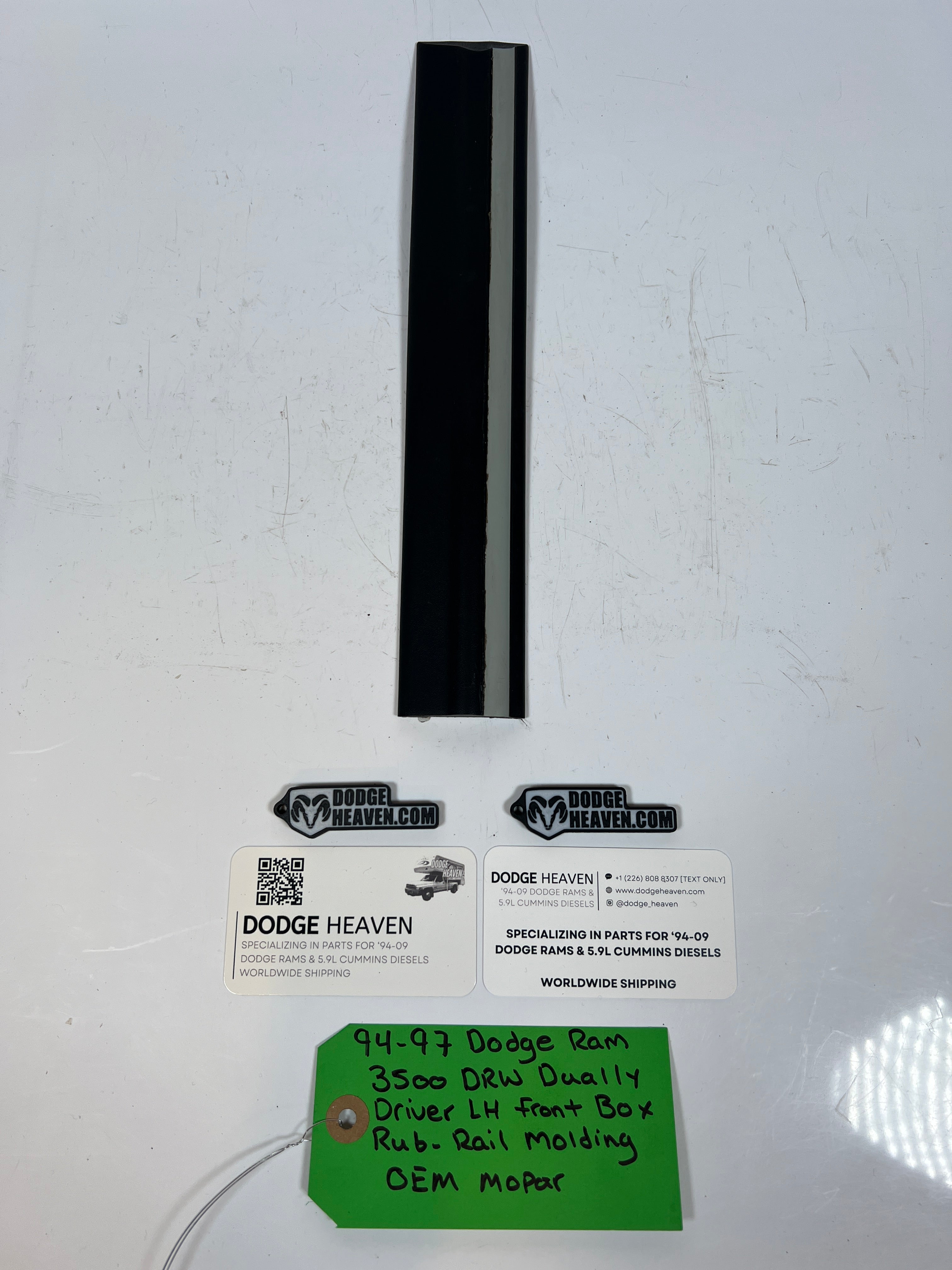 1994-1997 Dodge Ram 3500 Dually Driver Front Box Rub-Rail Molding