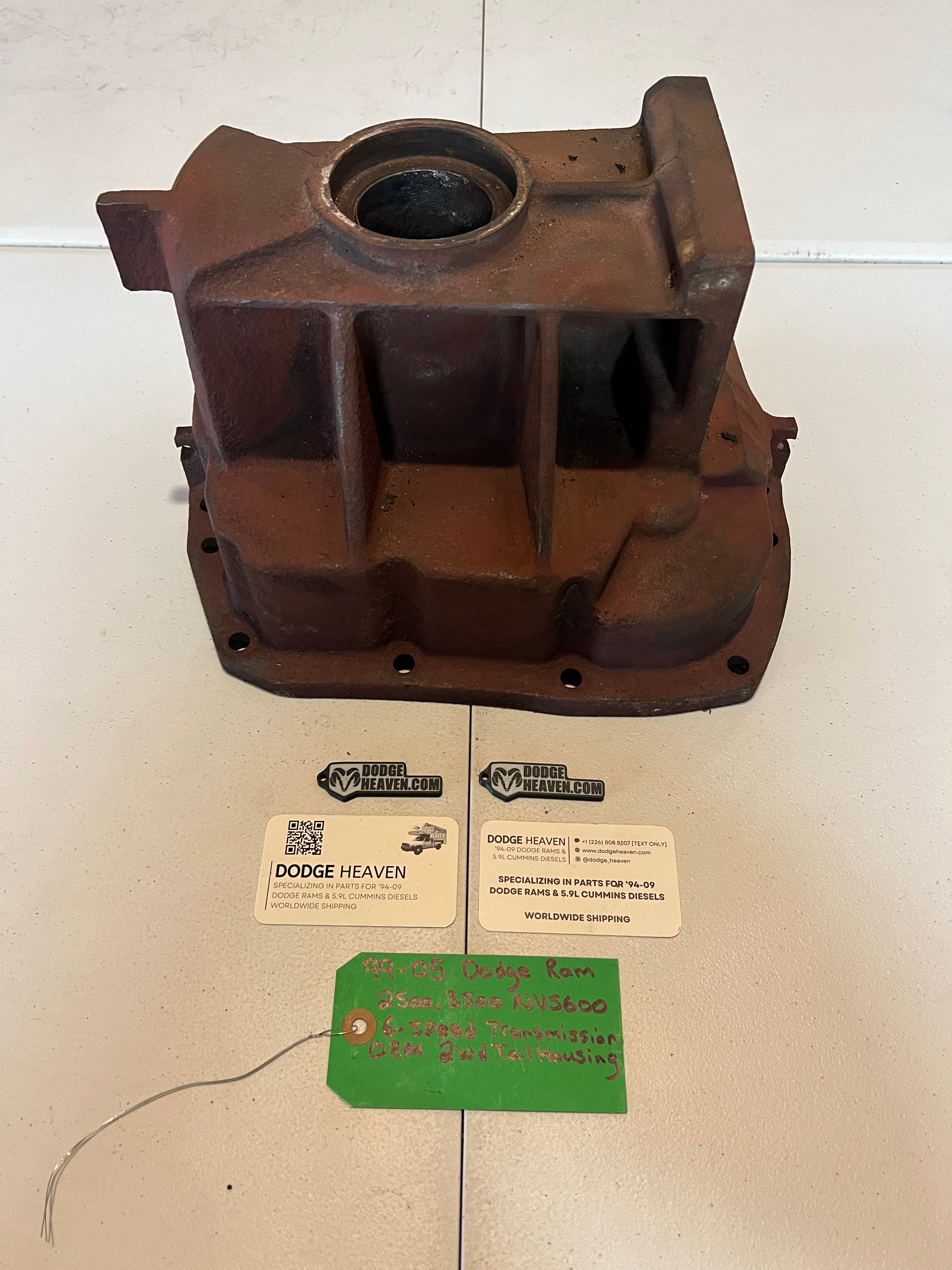 1999-2005 Dodge Ram 2500 3500 Nv5600 2WD Tail Housing 6-Speed Transmission