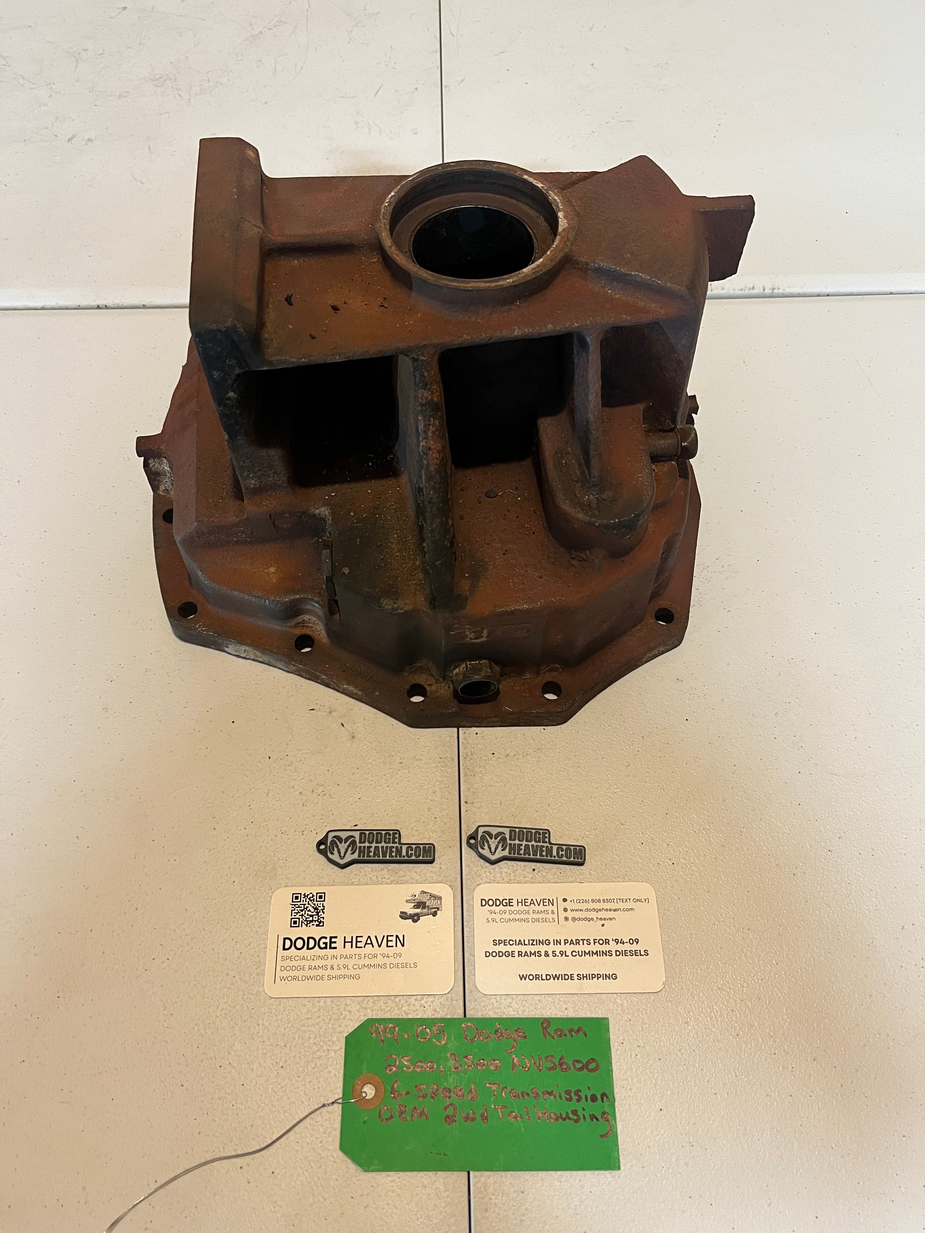 1999-2005 Dodge Ram 2500 3500 Nv5600 2WD Tail Housing 6-Speed Transmission