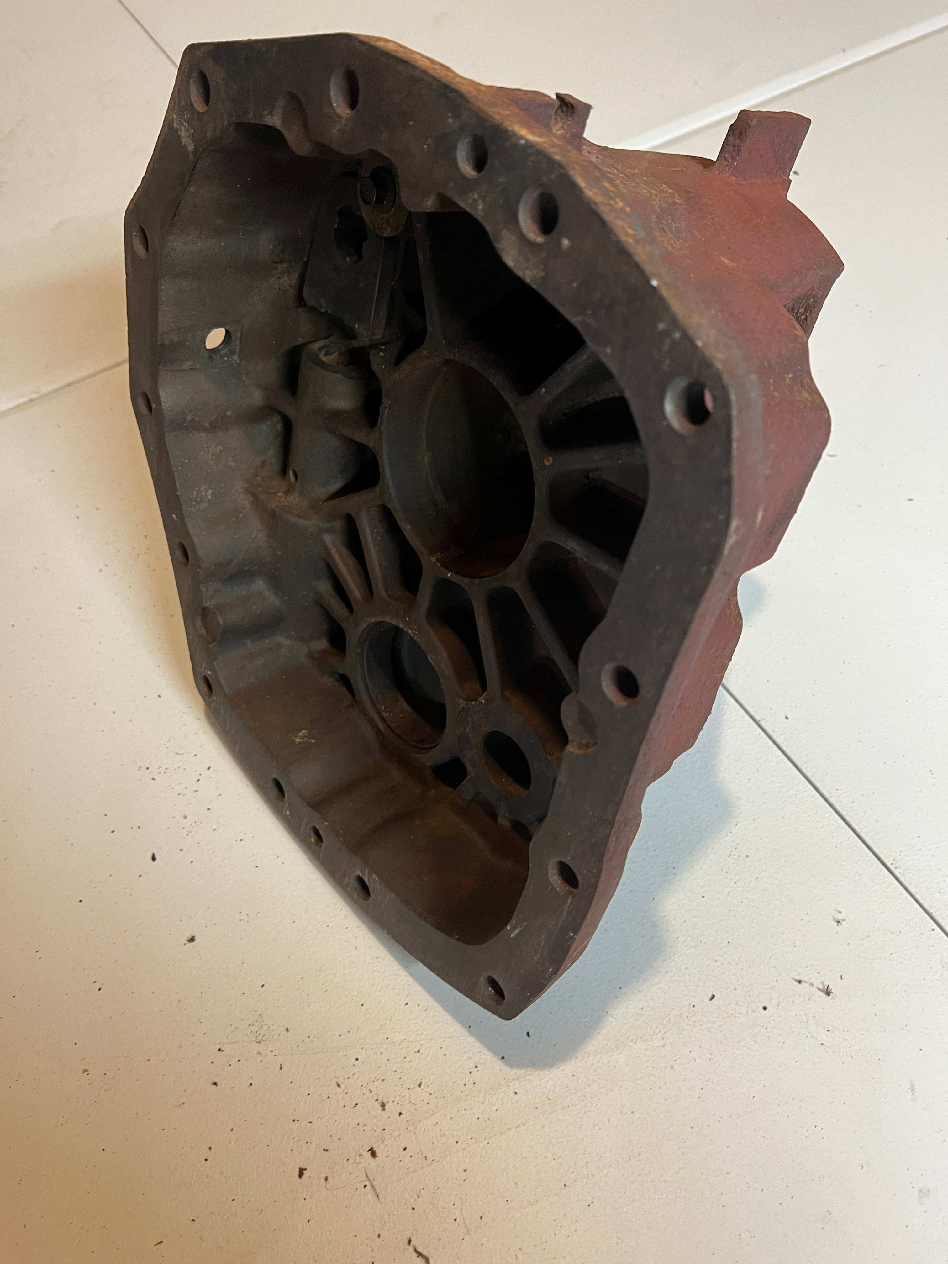 1999-2005 Dodge Ram 2500 3500 Nv5600 2WD Tail Housing 6-Speed Transmission