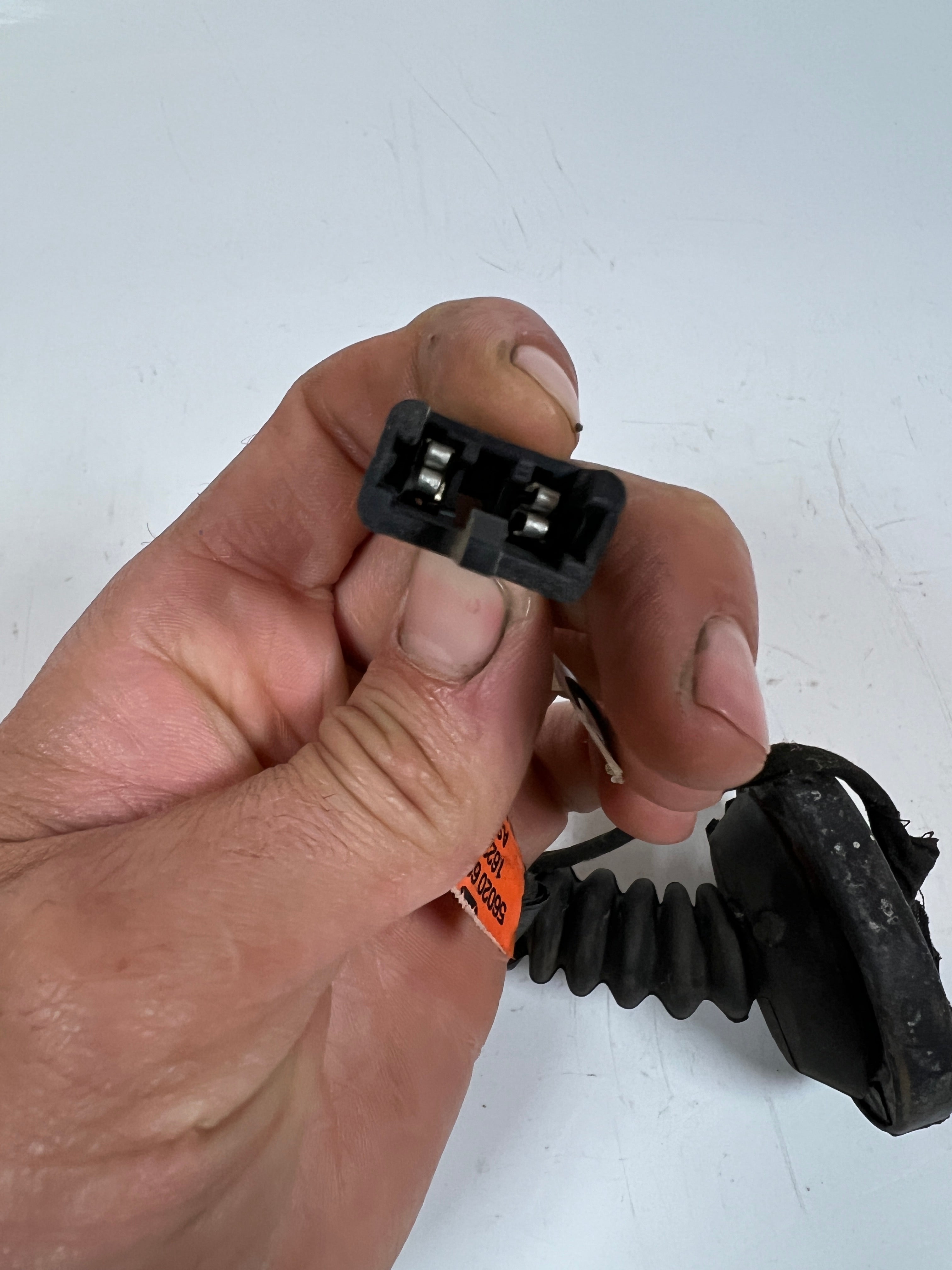 1998-2002 Dodge Ram 1500-3500 EXT Cab Rear Door Wiring Harness