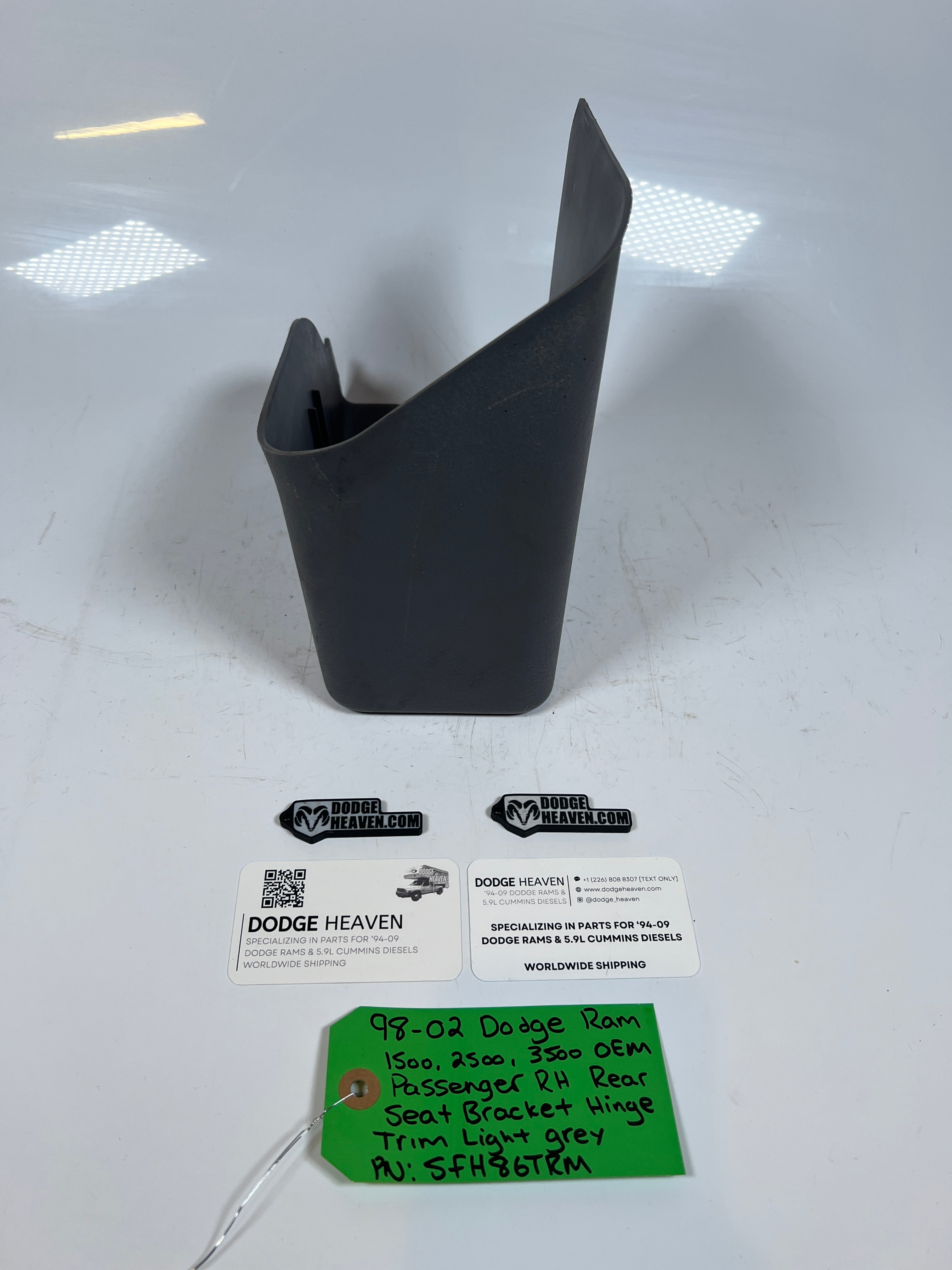 1998-2002 Dodge Ram 1500 2500 3500 Passenger RH Rear Seat Bracket Hinge Trim Light Grey