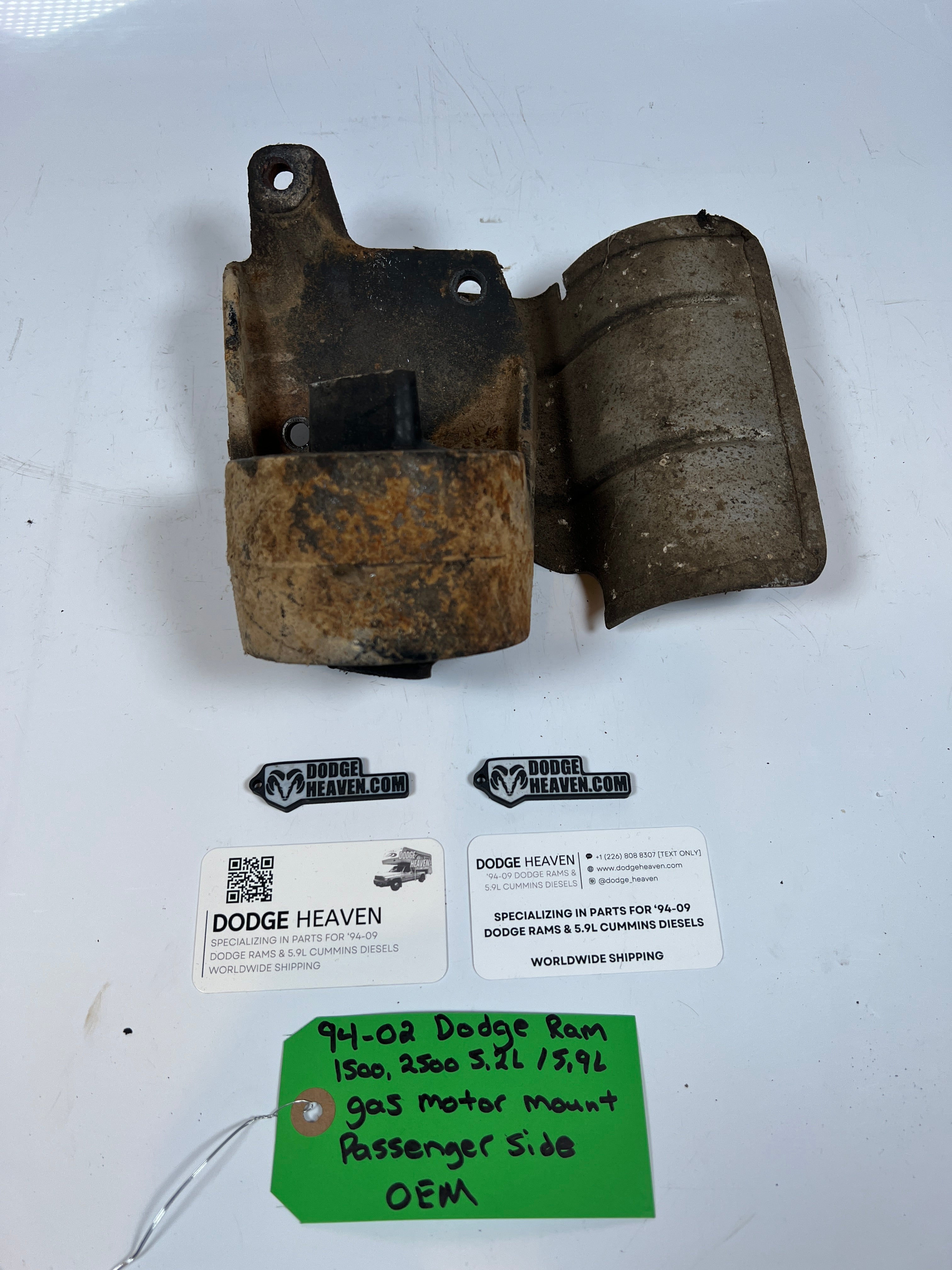 1994-2002 Dodge Ram 1500 2500 5.2L / 5.9L Gas Mount Passenger Side