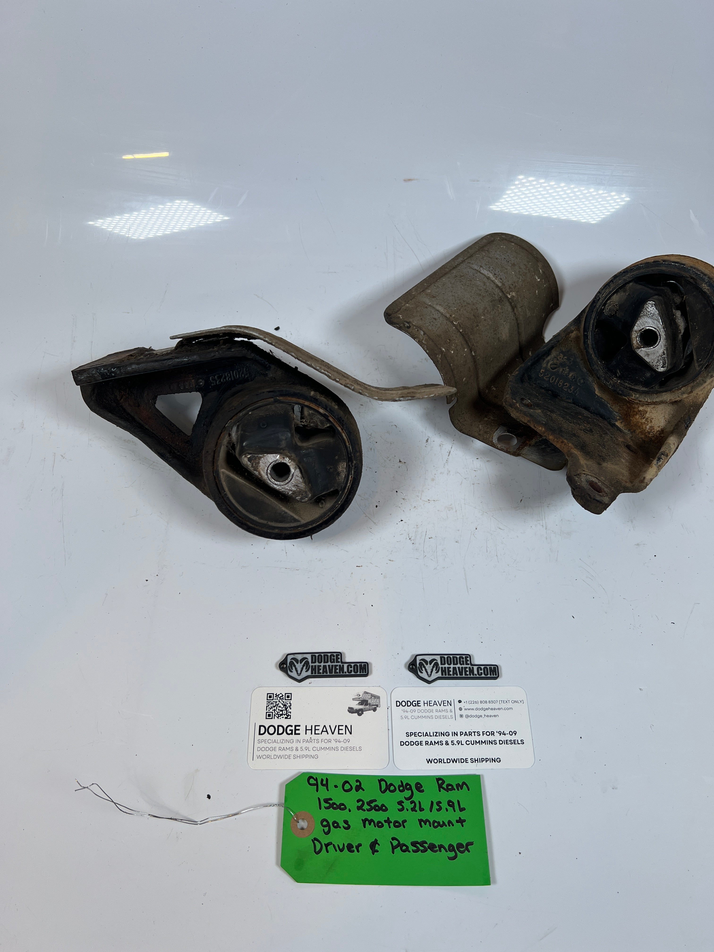 1994-2002 Dodge Ram 1500 2500 5.2L/5.9L Gas Motor Mount Driver & Passenger