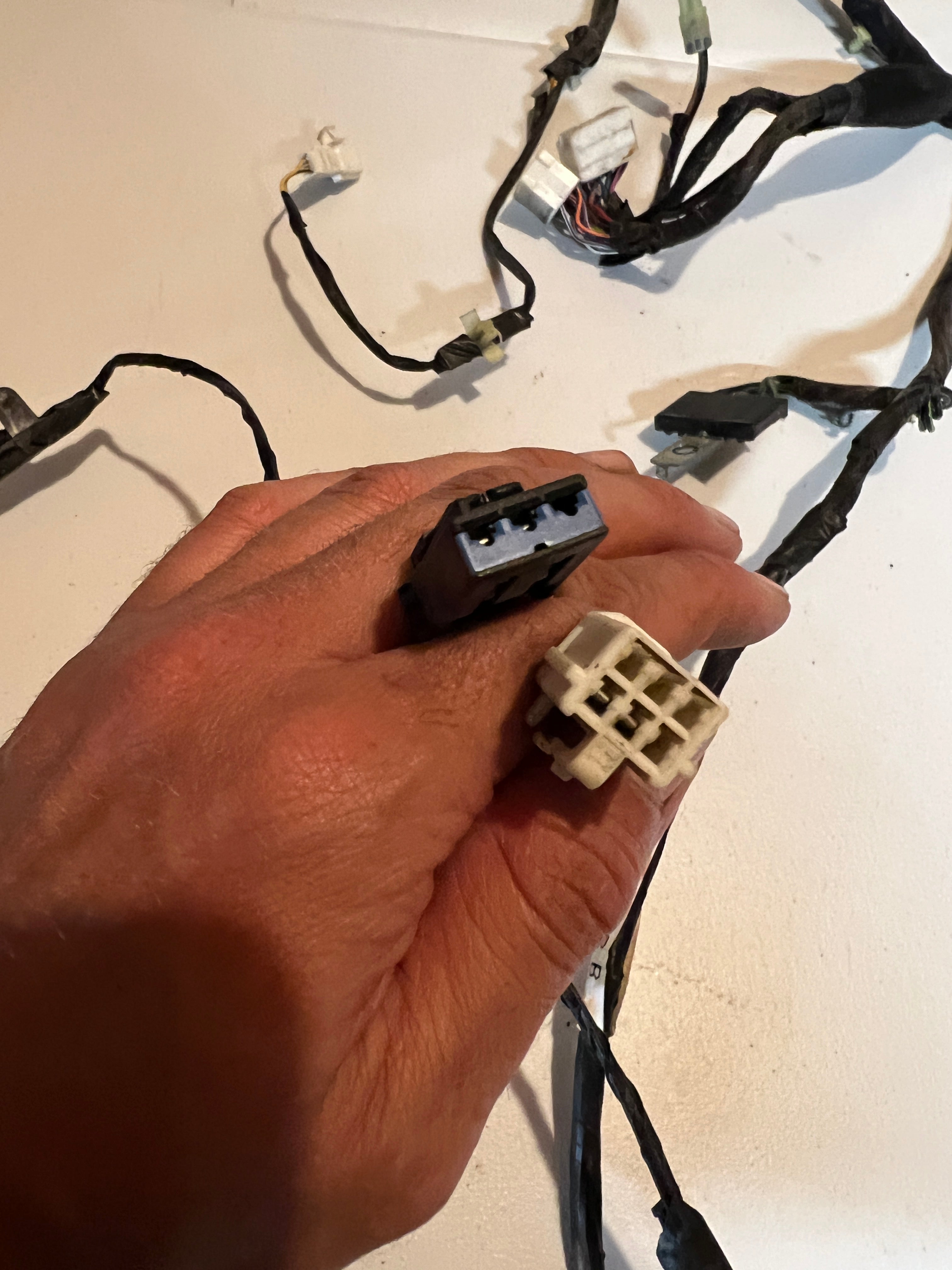 2000-2000 Dodge Ram 1500-3500 Cab Wiring Harness EXT CAB