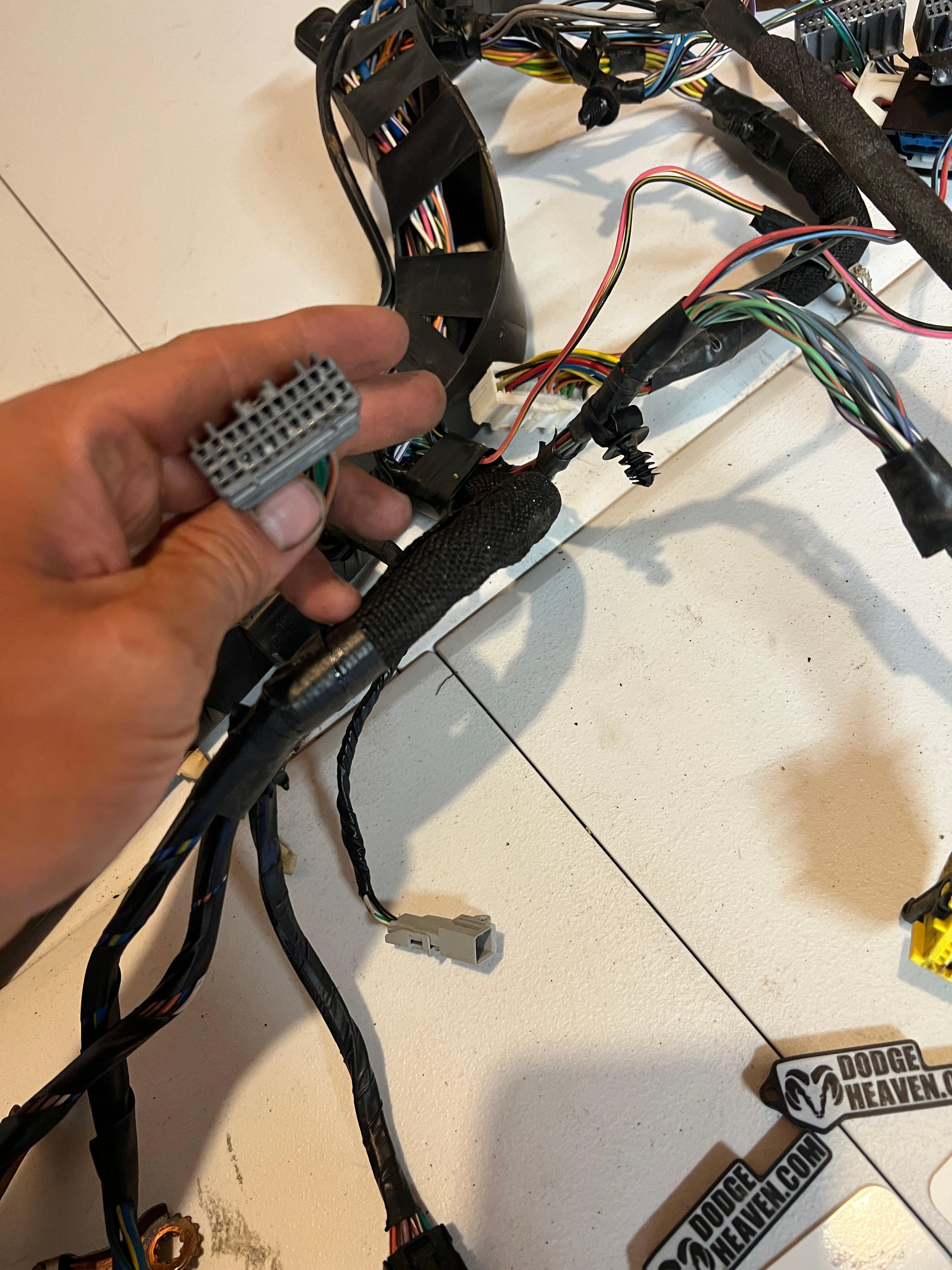 2004-2004 Dodge Ram 1500-3500 Dash Wiring Harness