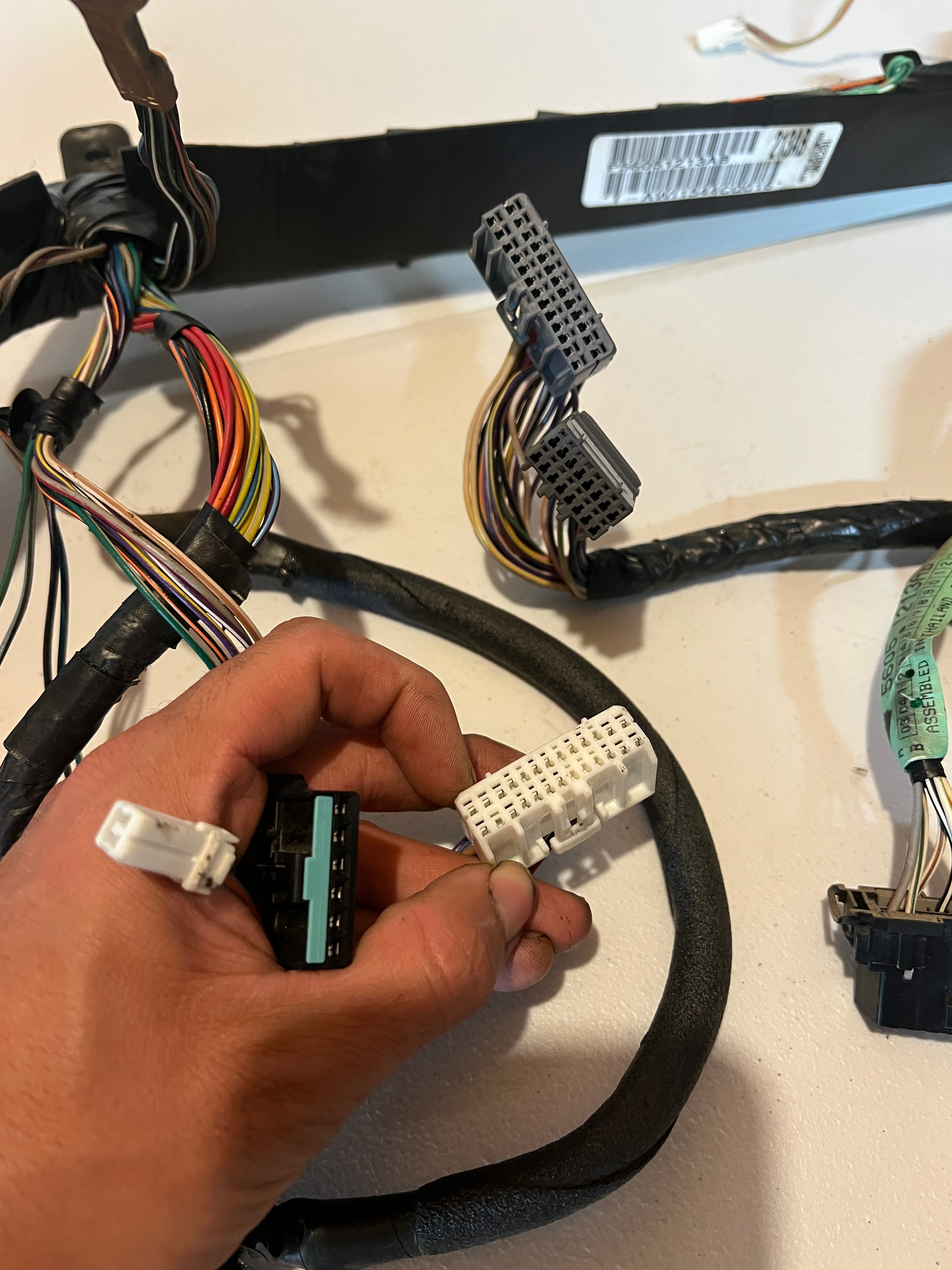 2005-2005 Dodge Ram 1500 2500 3500 Dash Wiring Harness