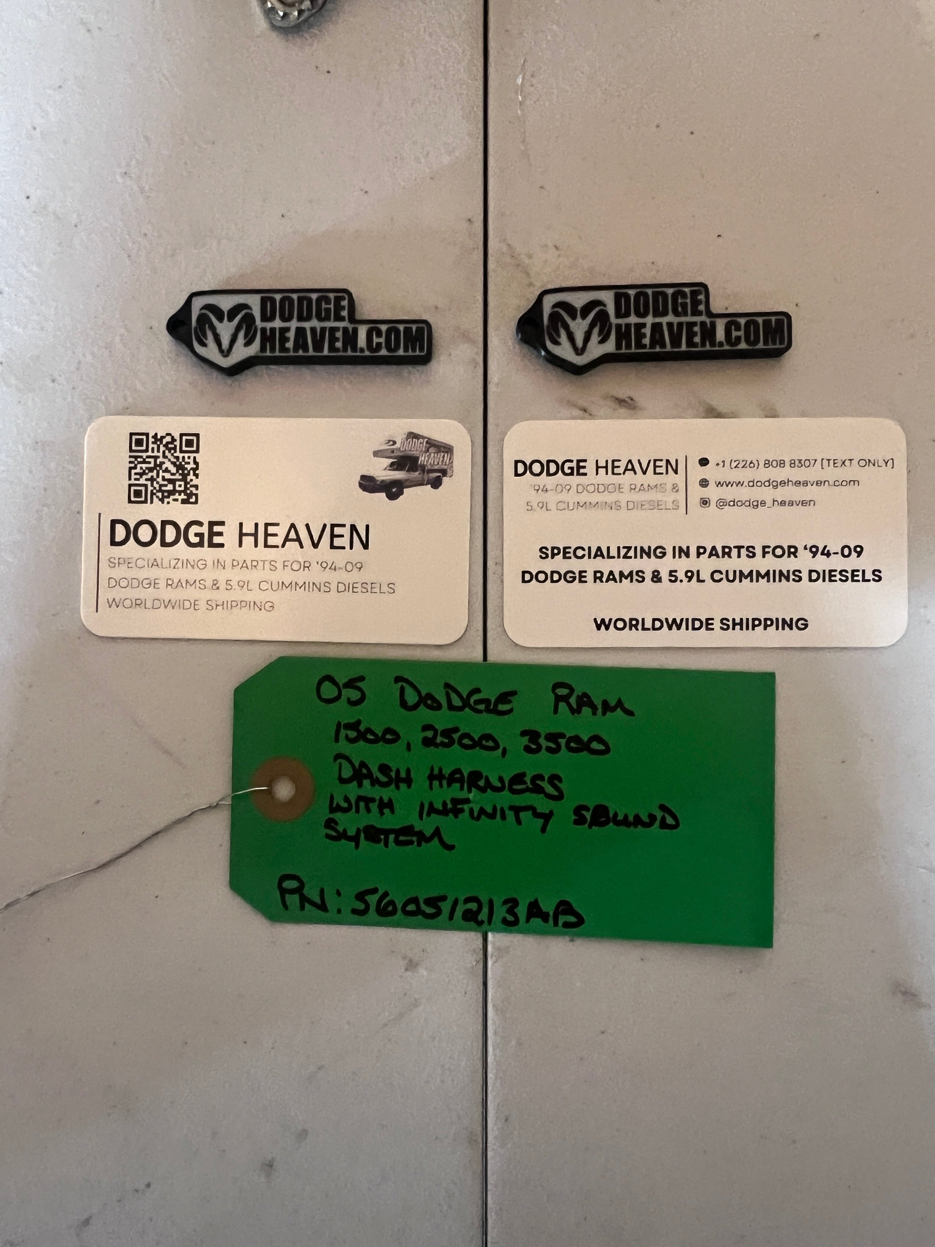 2005-2005 Dodge Ram 1500 2500 3500 Dash Wiring Harness