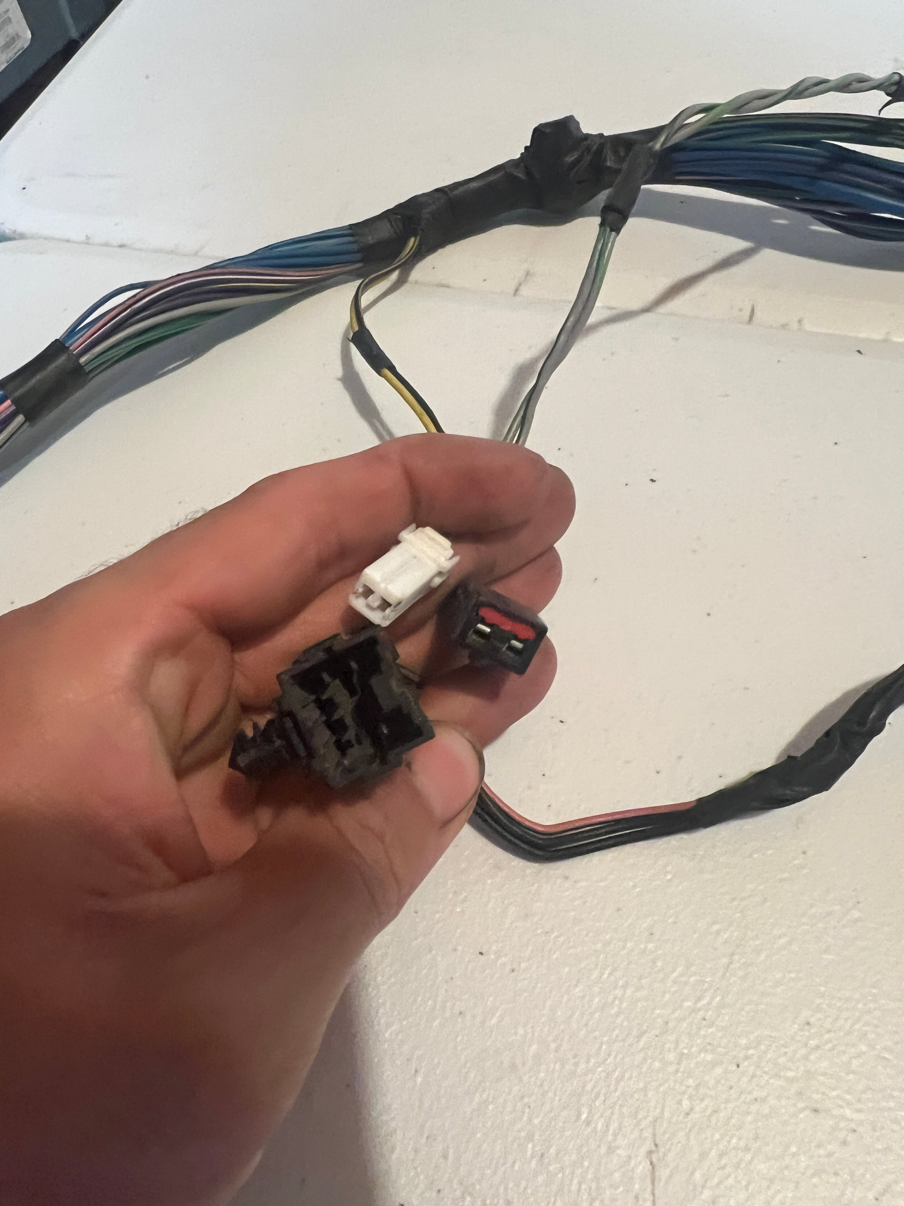 2005-2005 Dodge Ram 1500 2500 3500 Dash Wiring Harness