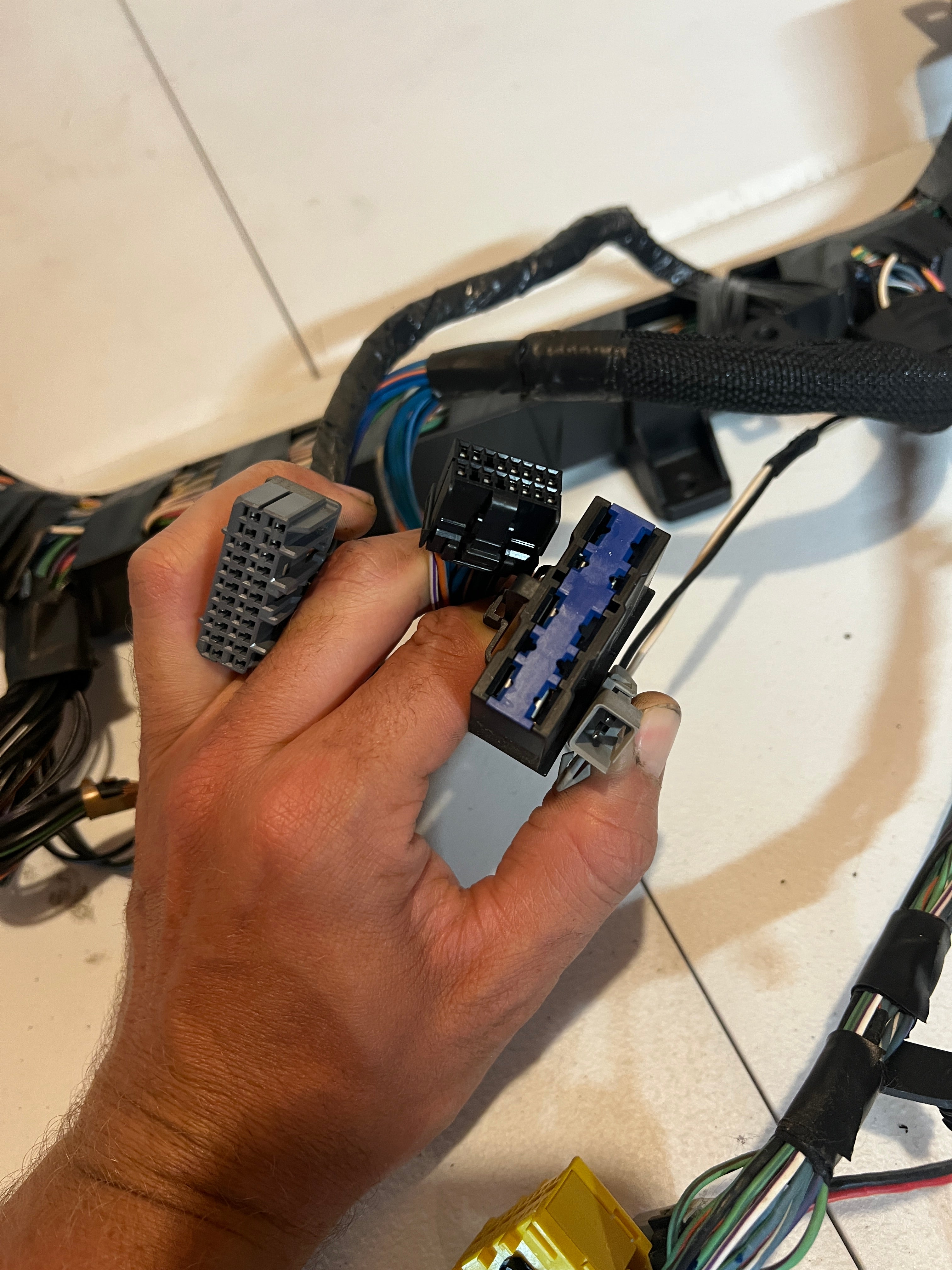 2005-2005 Dodge Ram 1500 2500 3500 Dash Wiring Harness