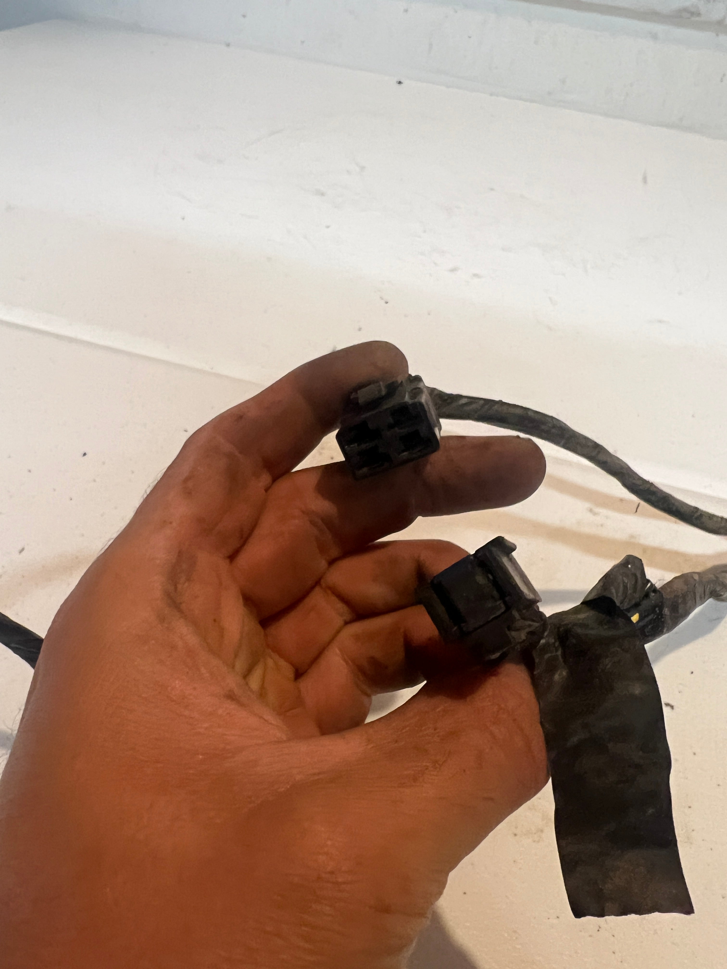 2004-2005 Dodge Ram 1500-3500 Heater Core Wiring Harness