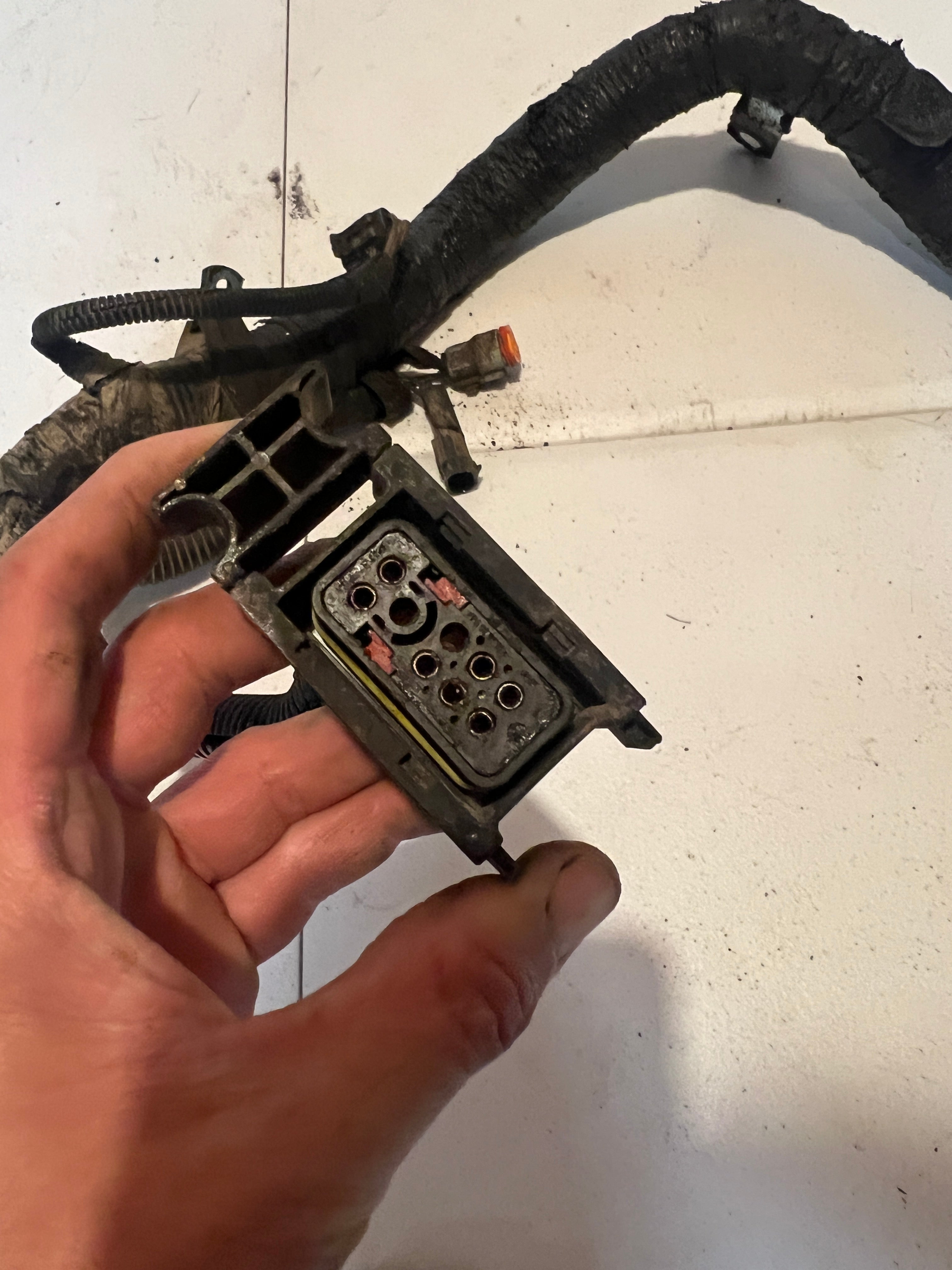 1998.5-1998.5 Dodge Ram 2500 3500 5.9L 24 Valve Cummins Engine Harness