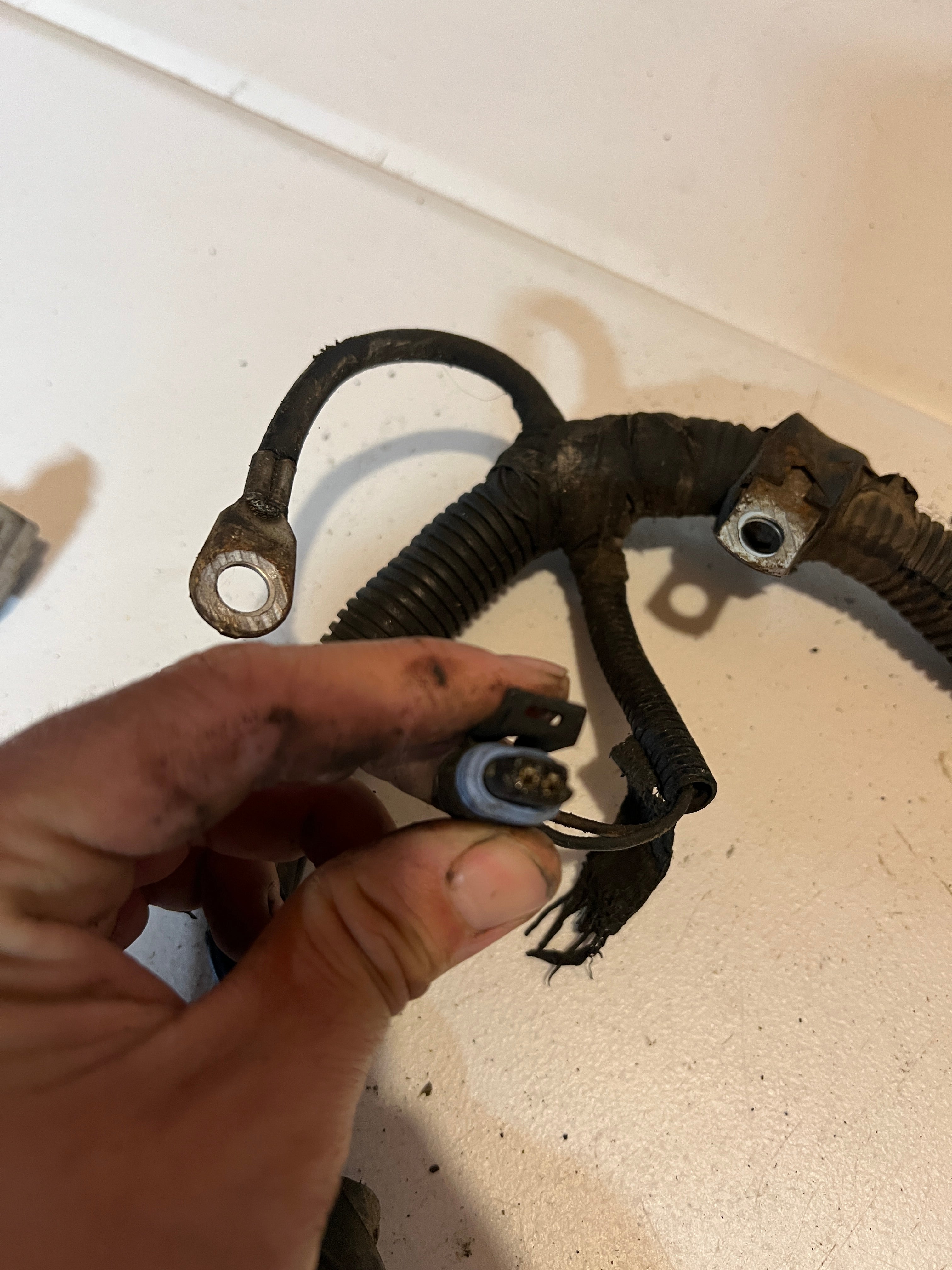 1998.5-1998.5 Dodge Ram 2500 3500 5.9L 24 Valve Cummins Engine Harness