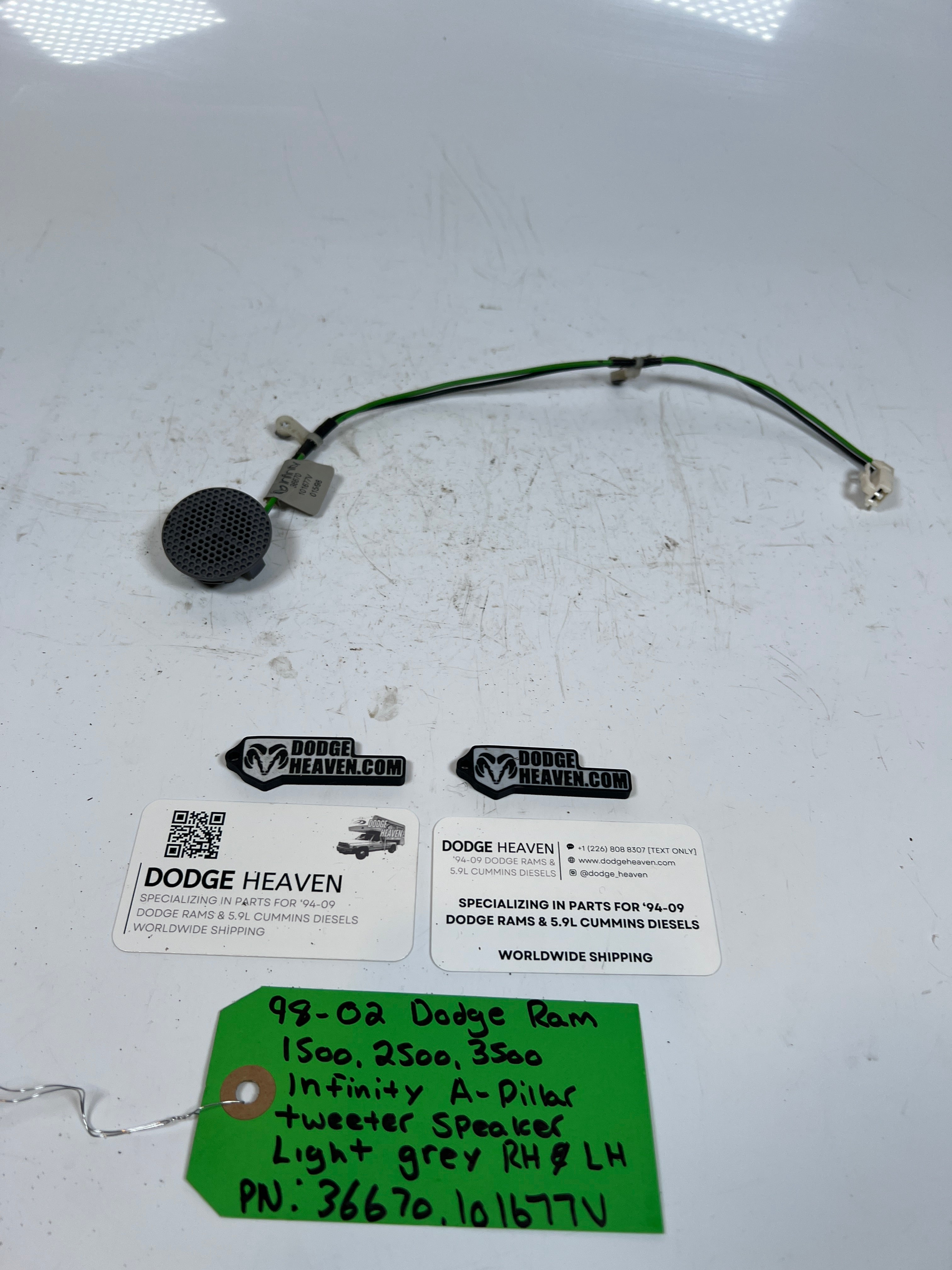 1998-2002 Dodge Ram 1500-3500 Infinity A Pillar Tweeter Speaker Light Grey
