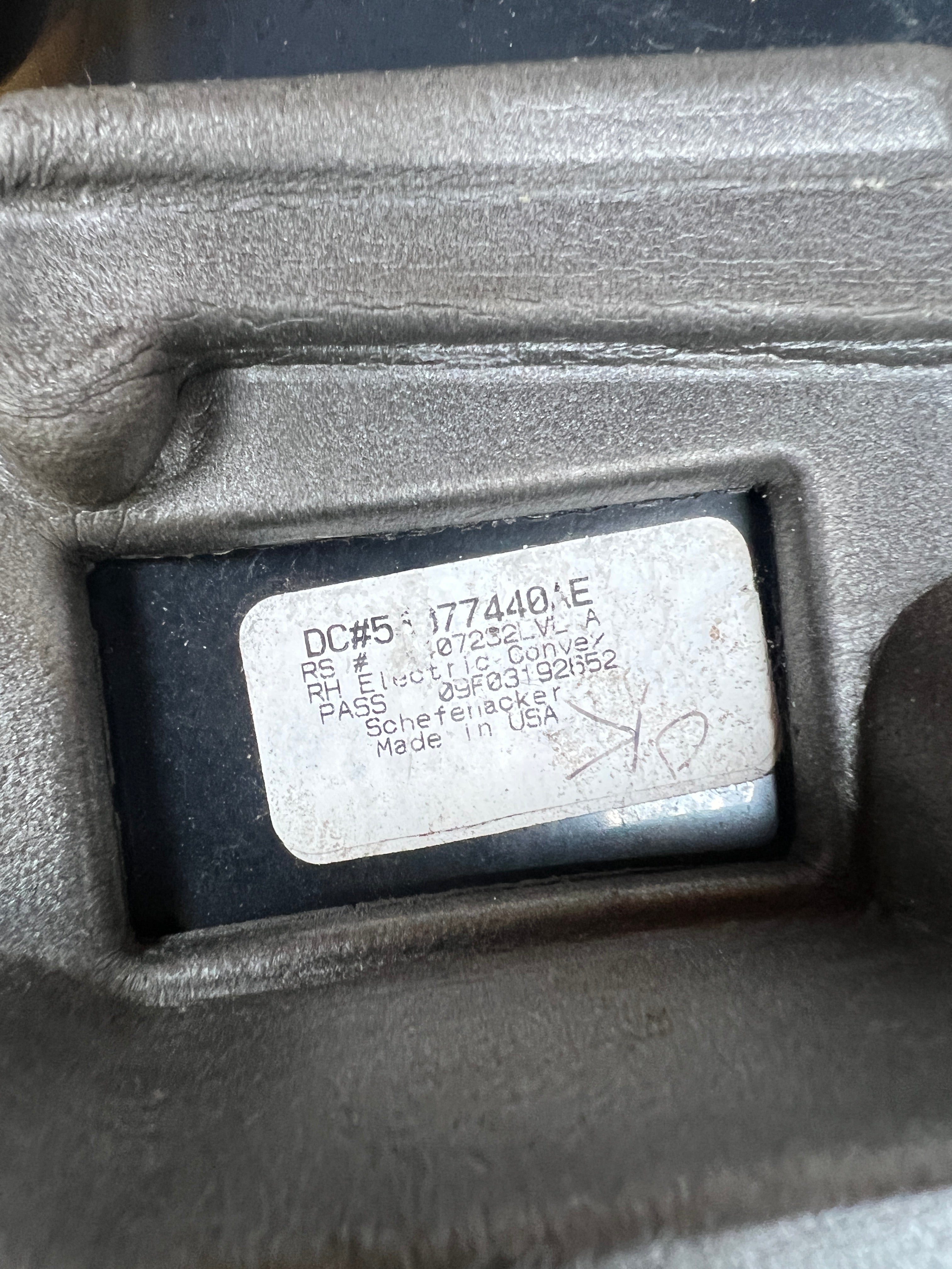 2002-2009 Dodge Ram 1500-3500 Passenger RH Power / Heat Folding Mirror