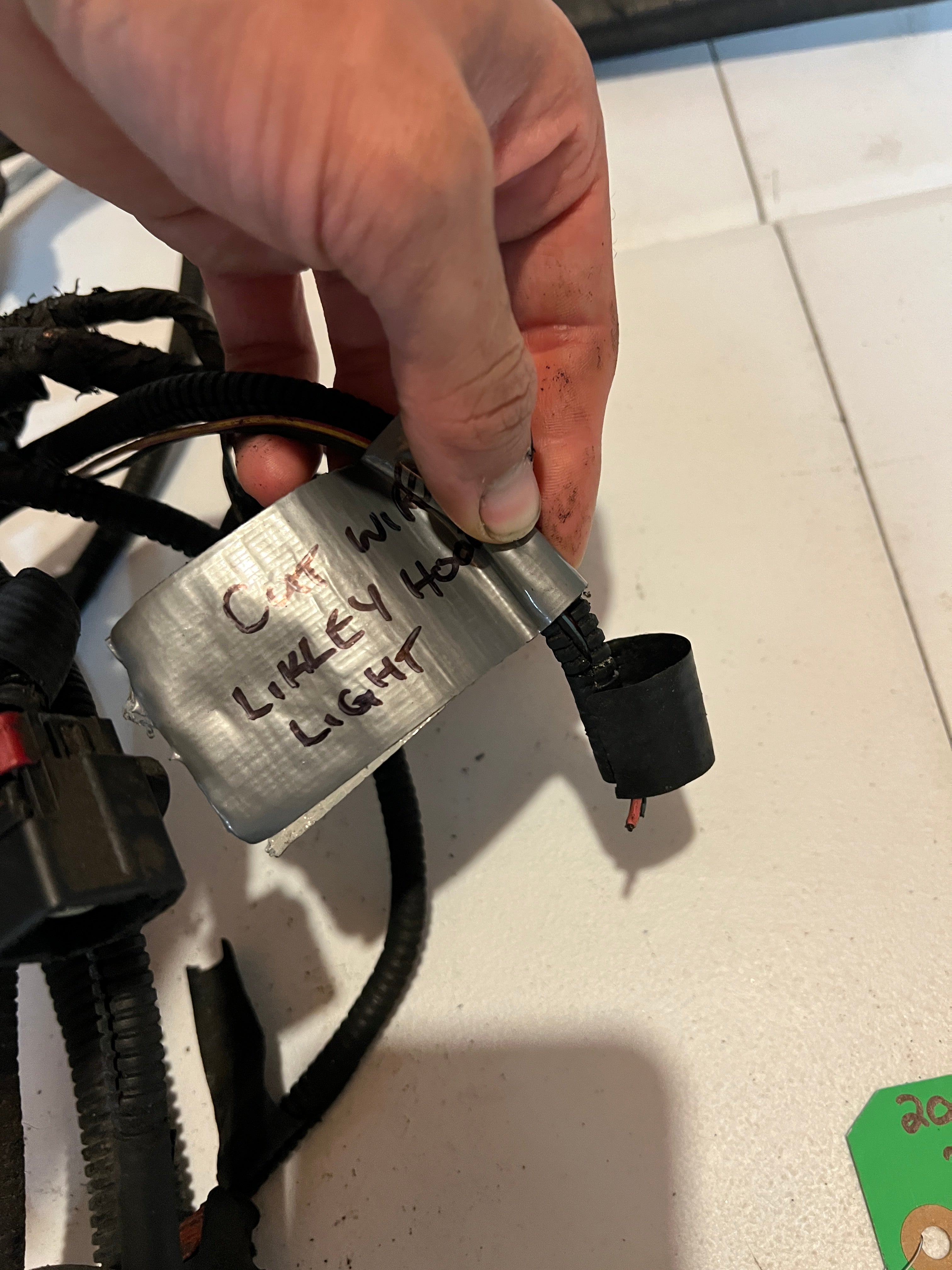 2003-2003 Dodge Ram 2500 3500 5.9L Cummins Auto Engine bay Wiring Harness