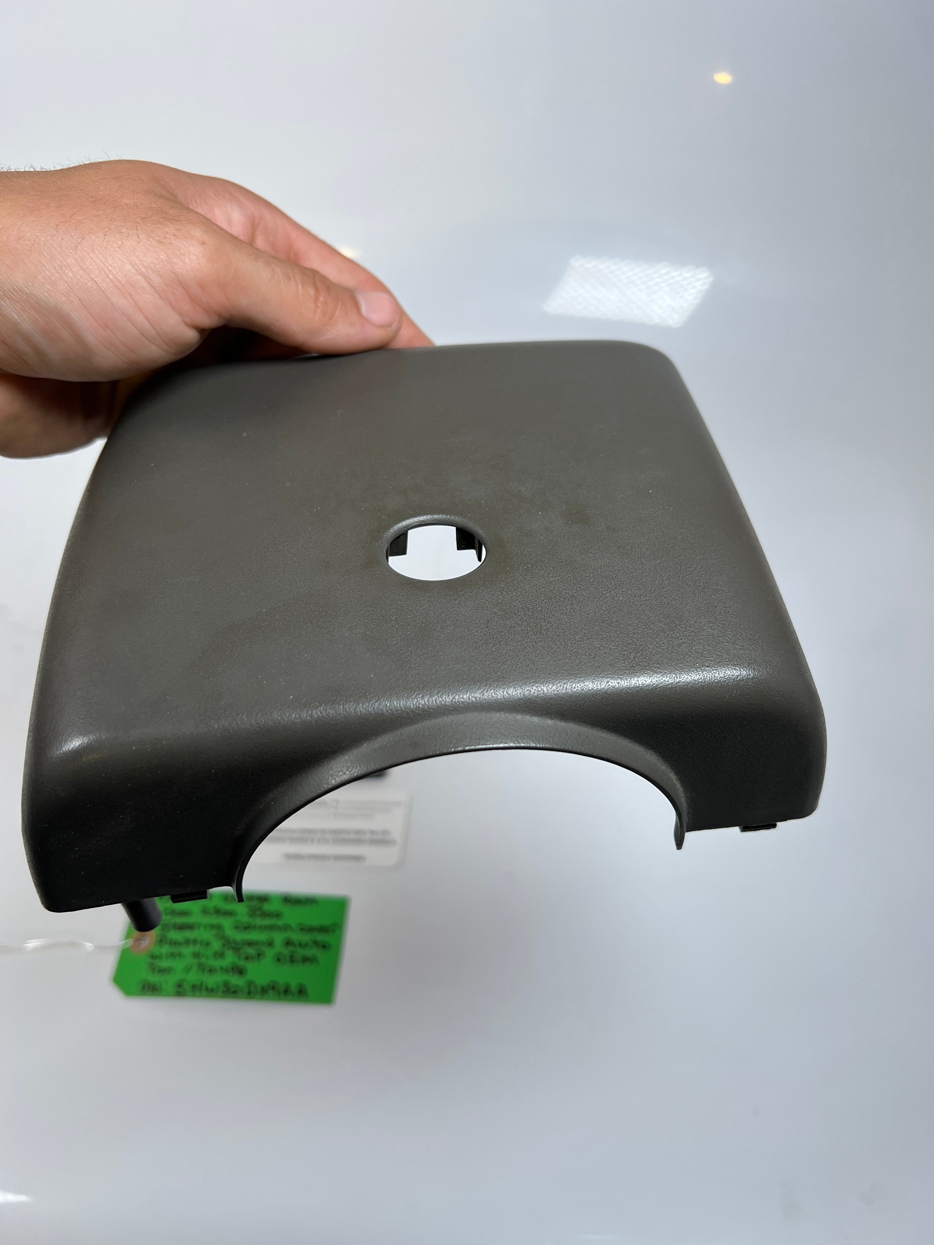 2002-2009 Dodge Ram 1500-3500 Steering Column Top Plastic Shroud Cover Tan