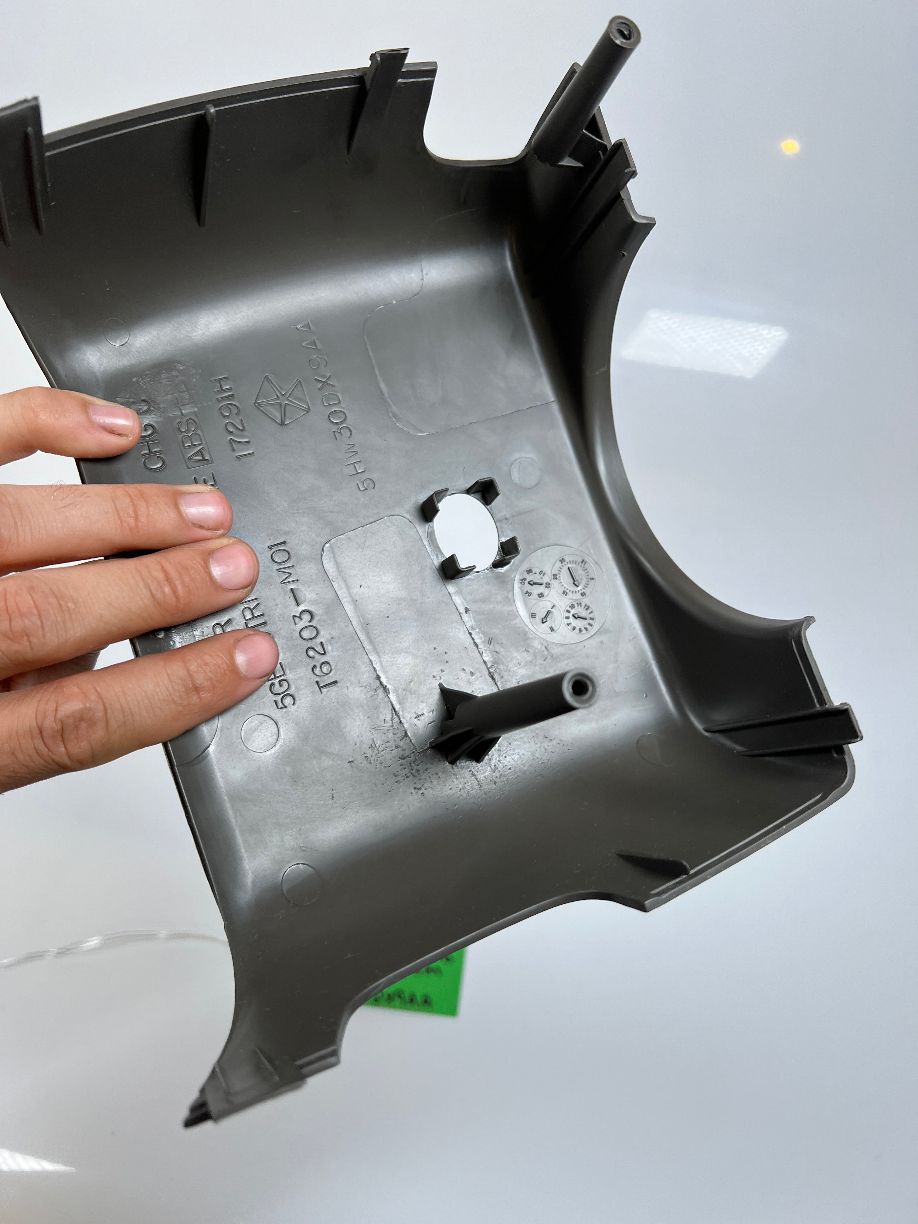 2002-2009 Dodge Ram 1500-3500 Steering Column Top Plastic Shroud Cover Tan