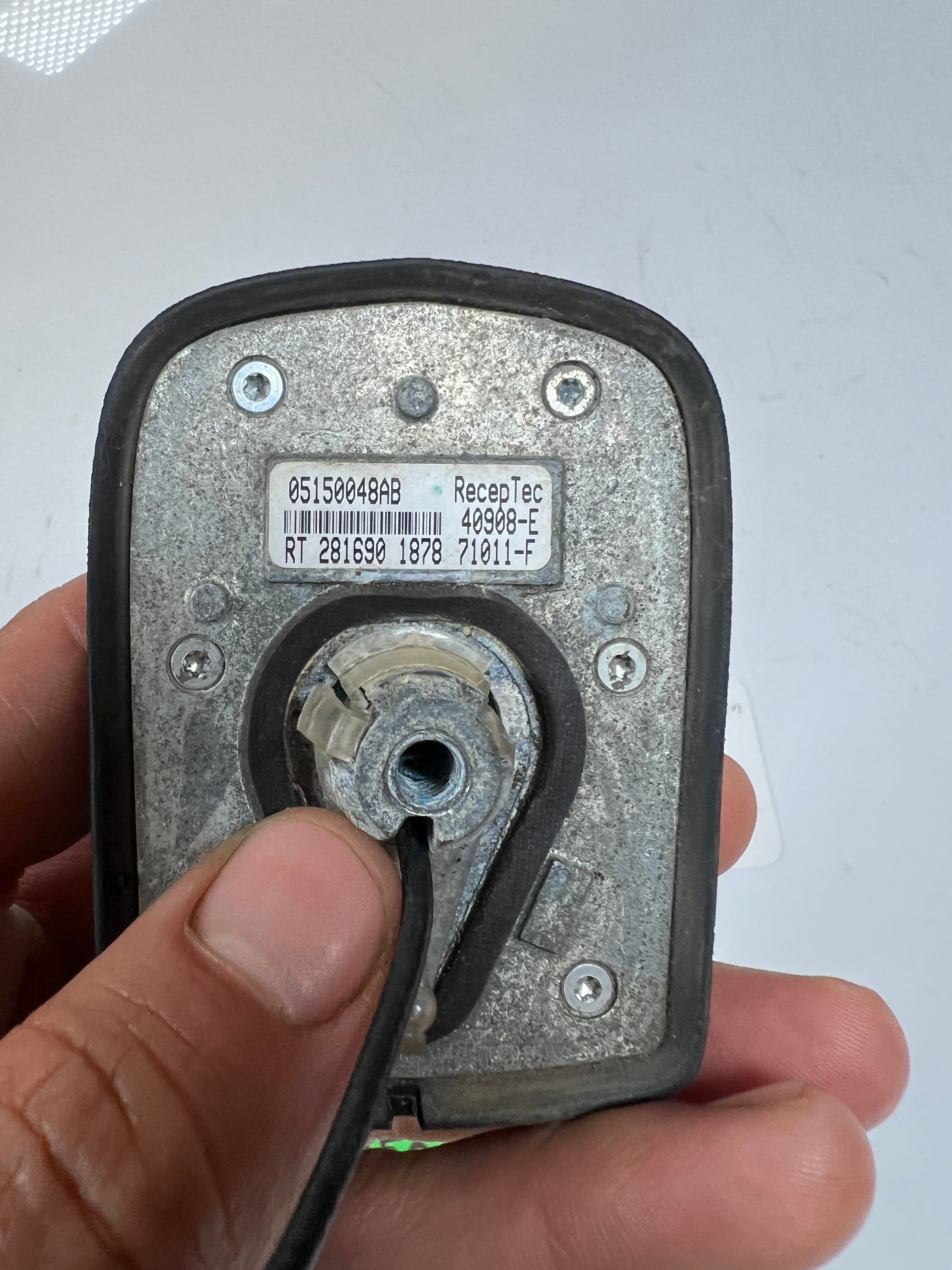 2006-2009 Dodge Ram 1500-3500 Satellite Radio Antenna