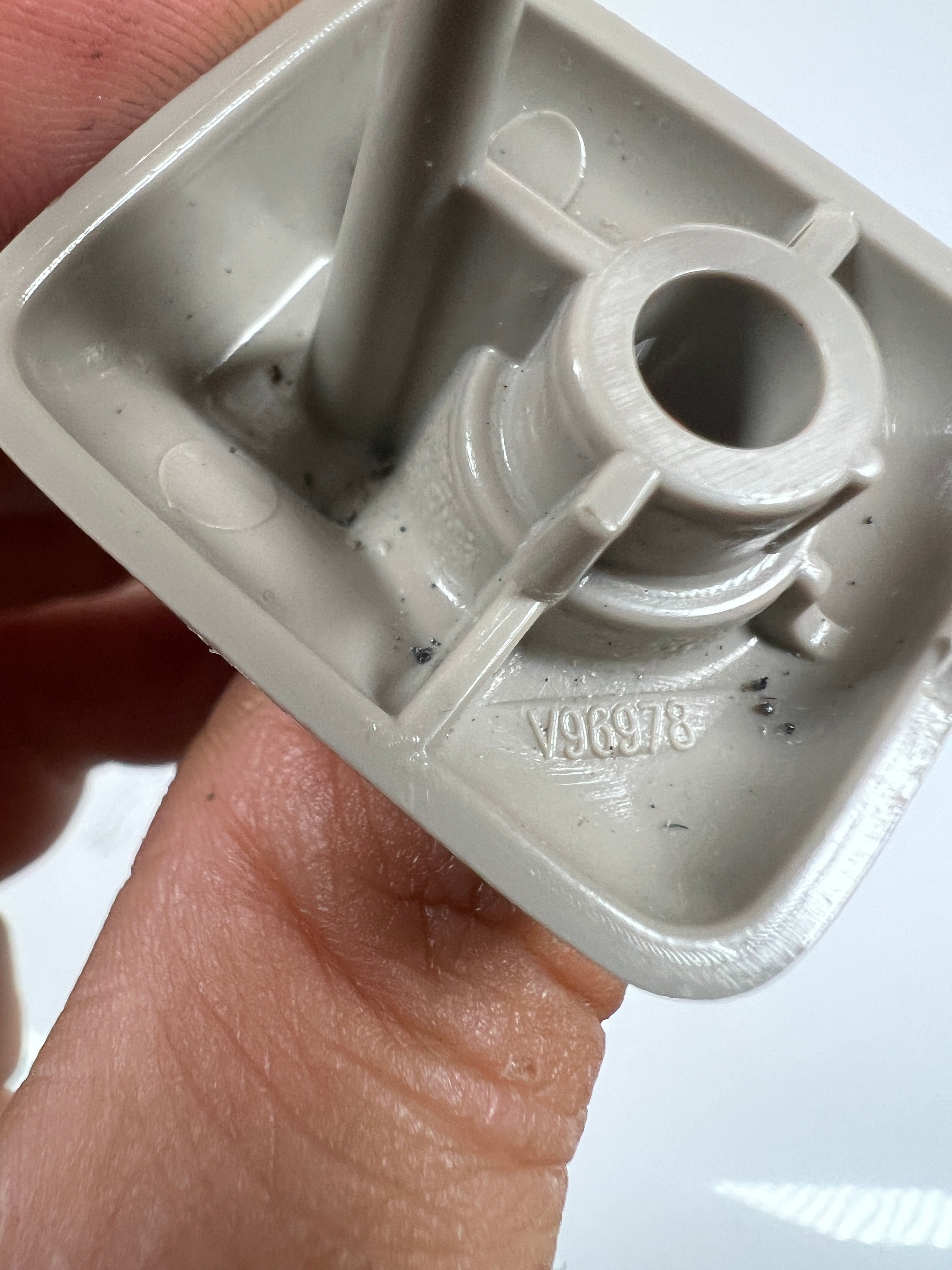 1994-2002 Dodge Ram 1500-3500 Sunvisor Clip