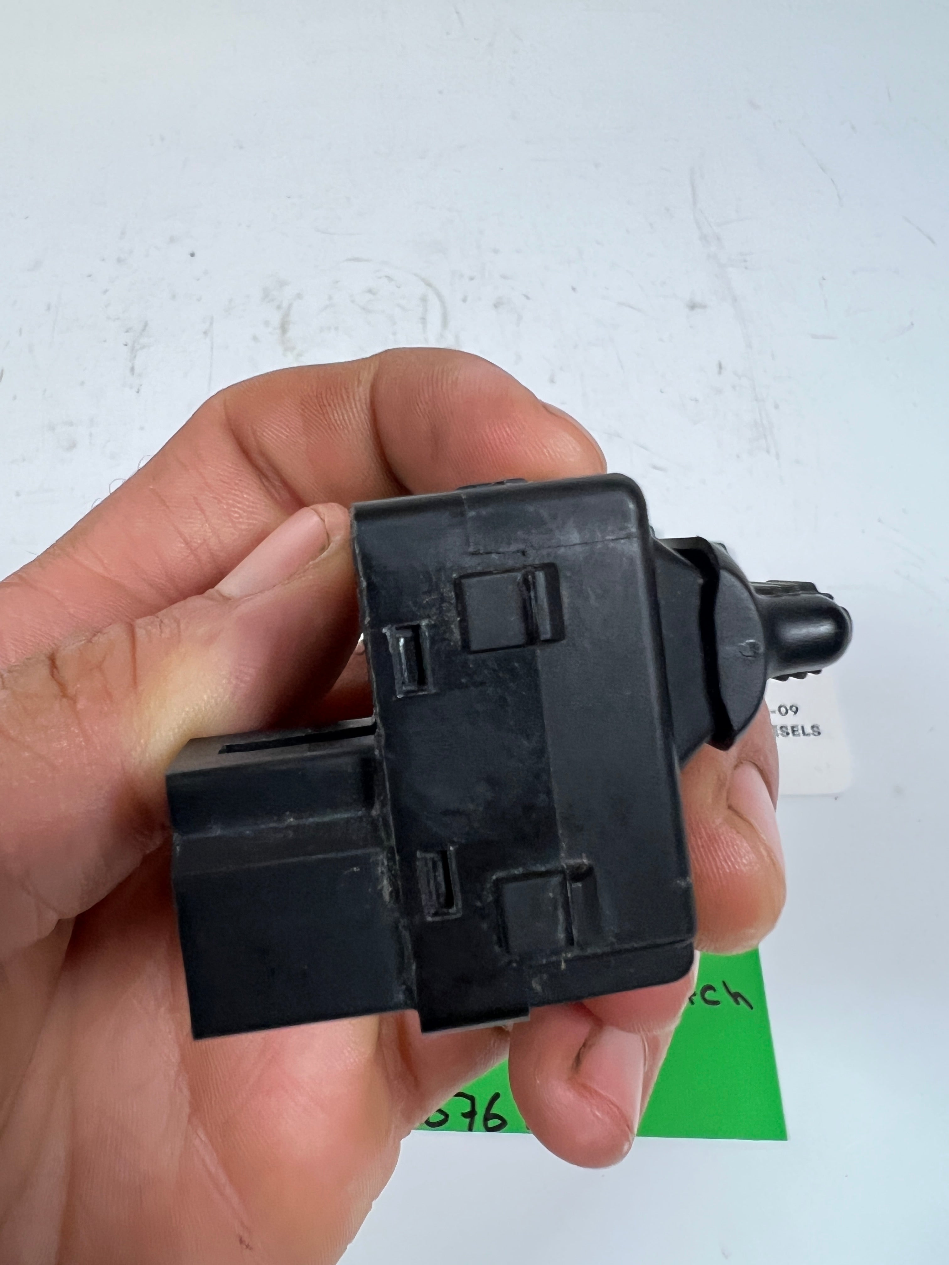 2002-2009 Dodge Ram 1500-3500 Driver Rear Power Window Switch