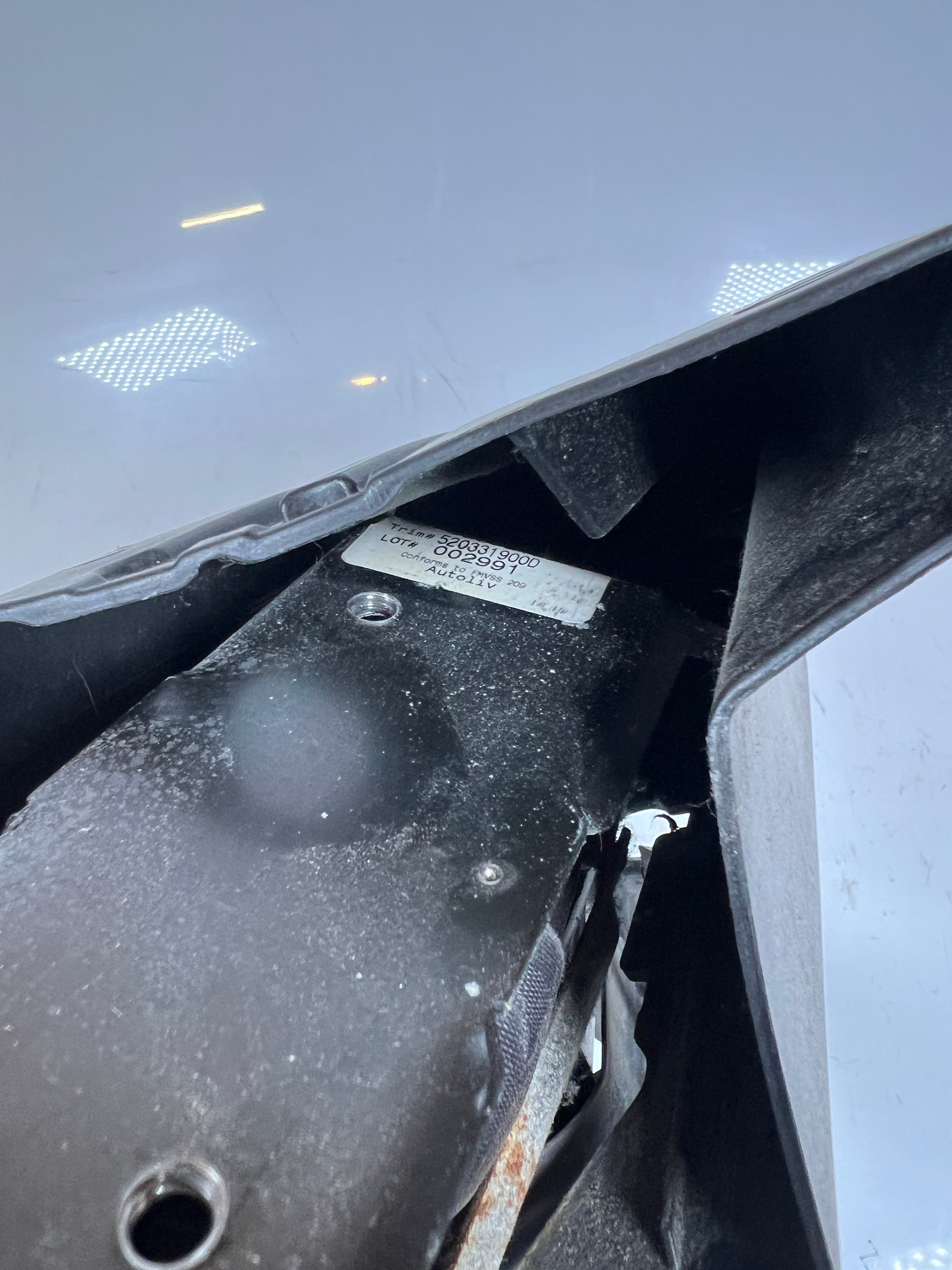 1998-2002 Dodge Ram 1500-3500 Front Driver LH Seat Belt Ext Cab