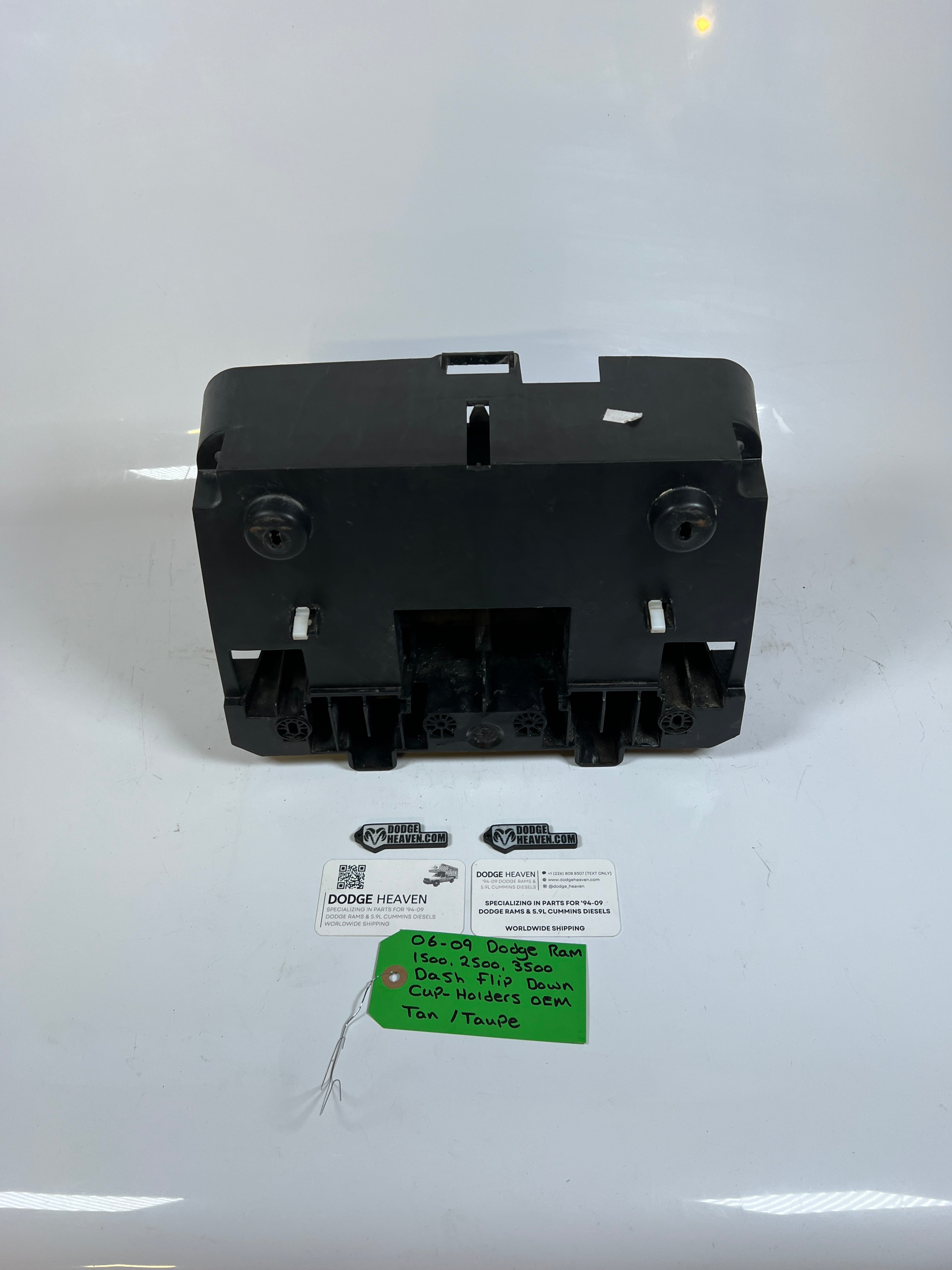 2006-2009 Dodge Ram 1500-3500 Dash Flip Down Cup Holders Tan / Taupe