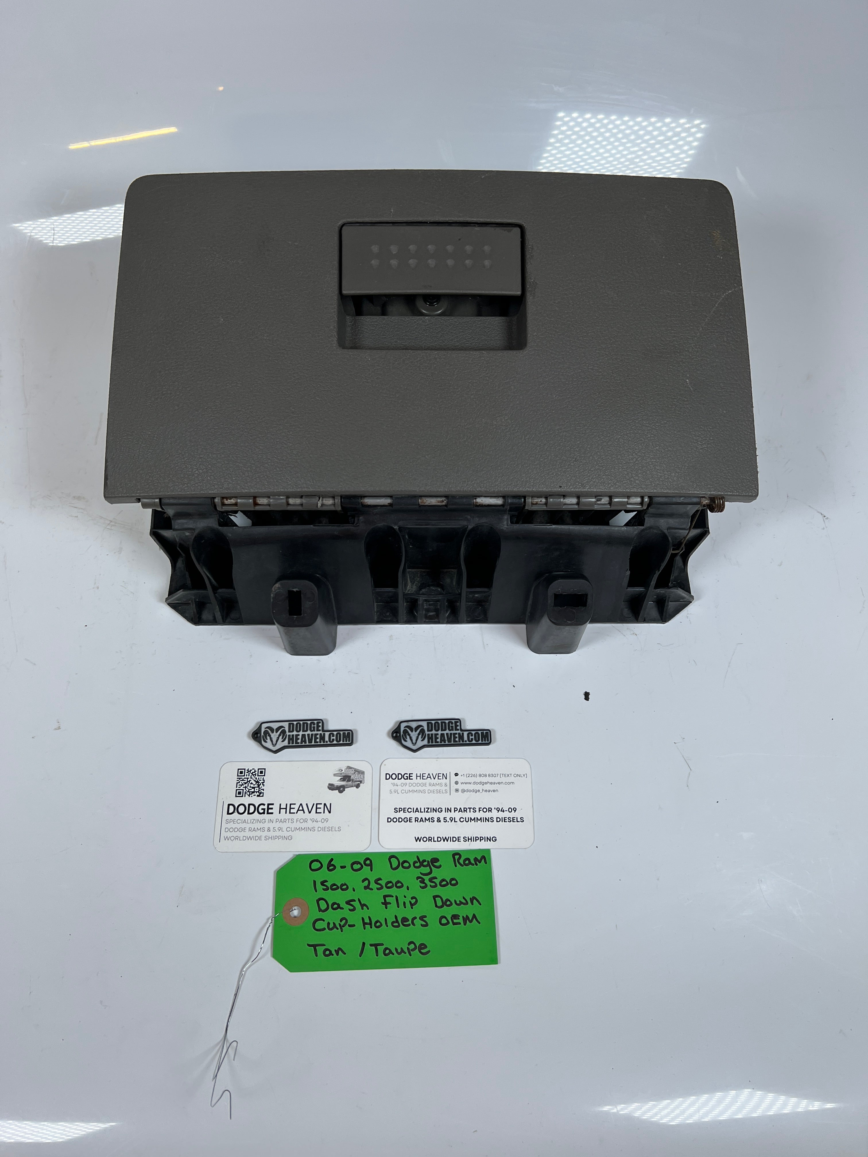 2006-2009 Dodge Ram 1500-3500 Dash Flip Down Cup Holders Tan / Taupe