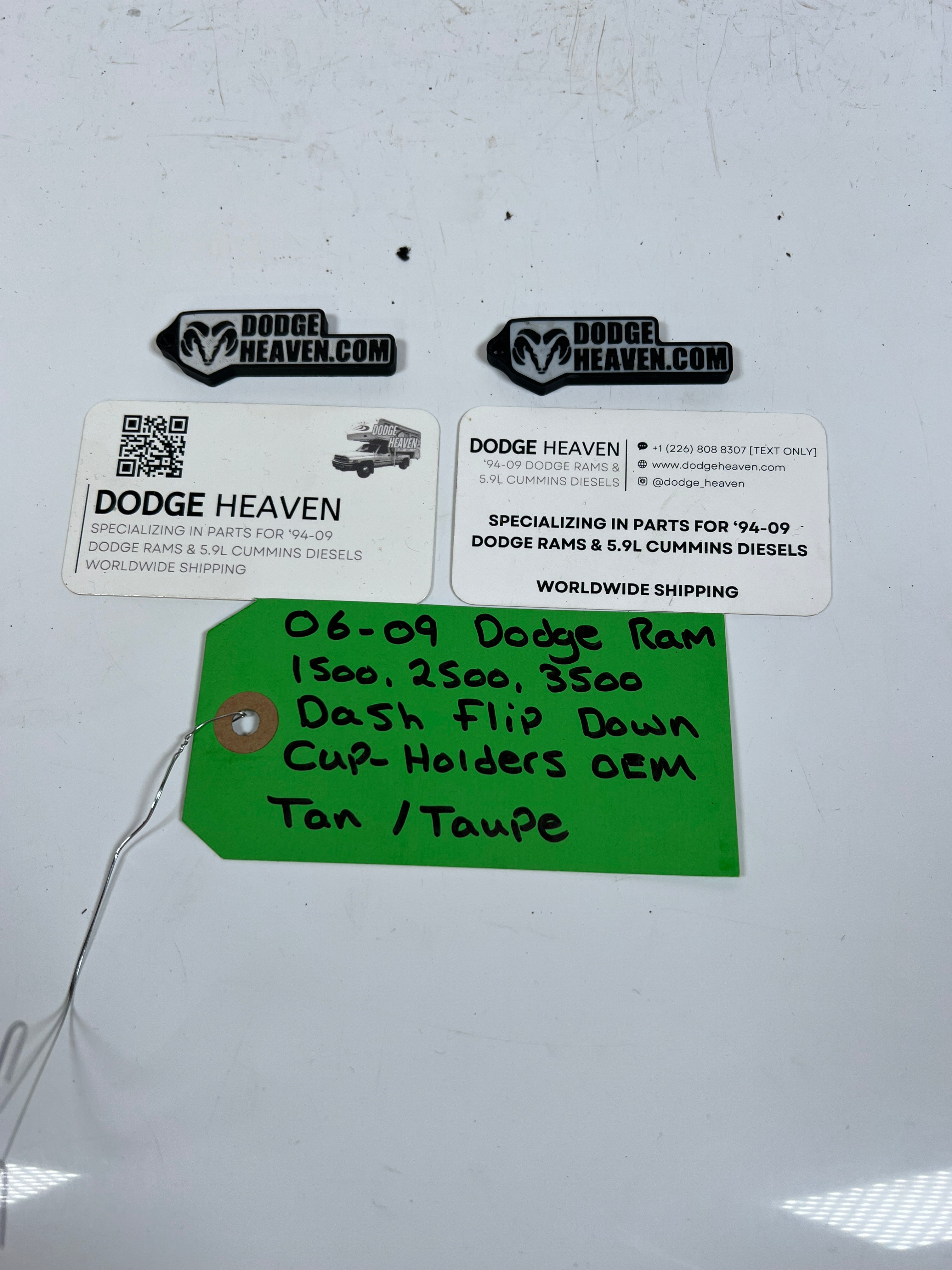 2006-2009 Dodge Ram 1500-3500 Dash Flip Down Cup Holders Tan / Taupe