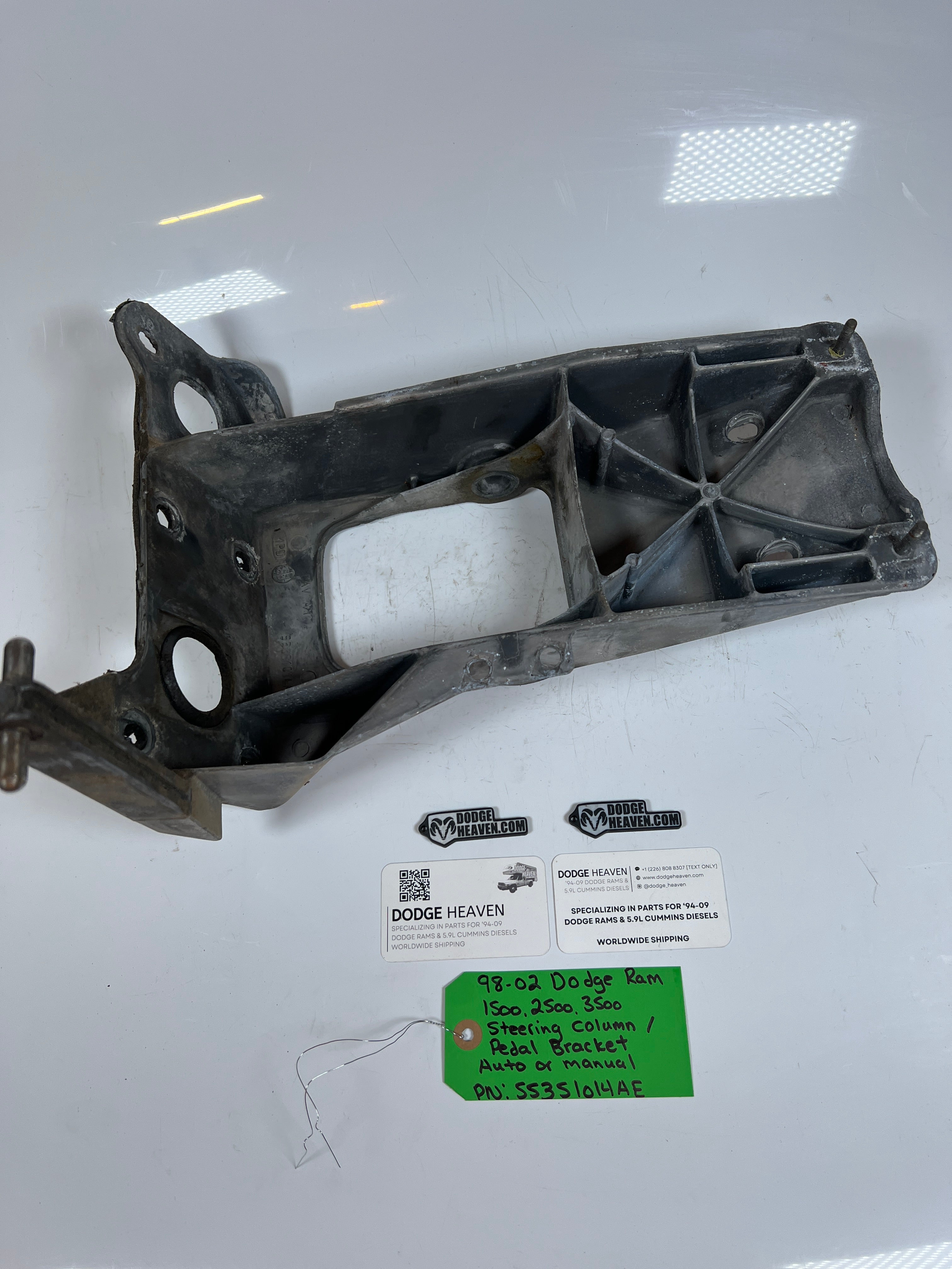 1998-2002 Dodge Ram 1500-3500 Steering Column / Pedal Bracket