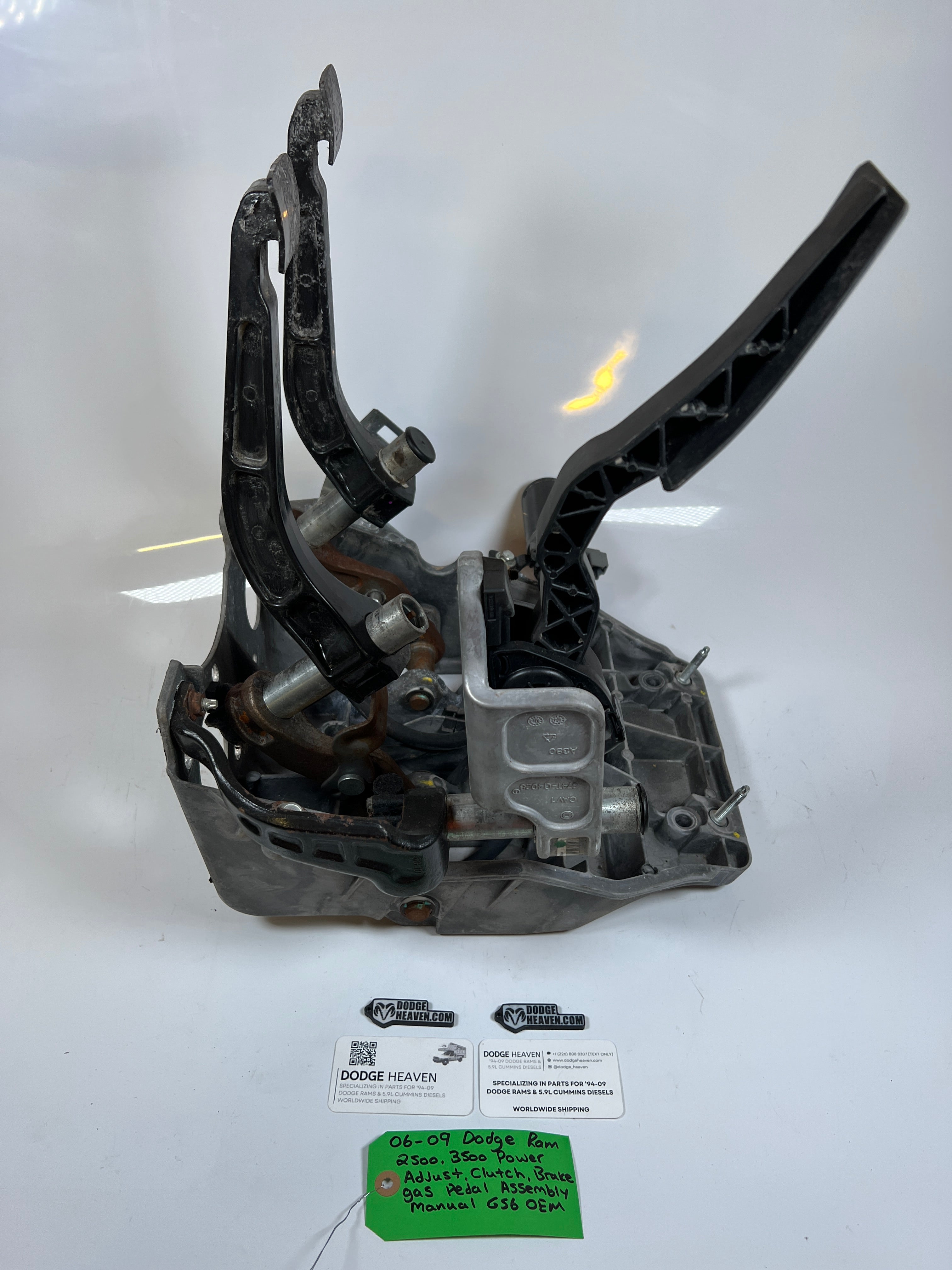 2006-2009 Dodge Ram 2500 3500 Power Adjustable Clutch Gas Brake Pedal Assembly